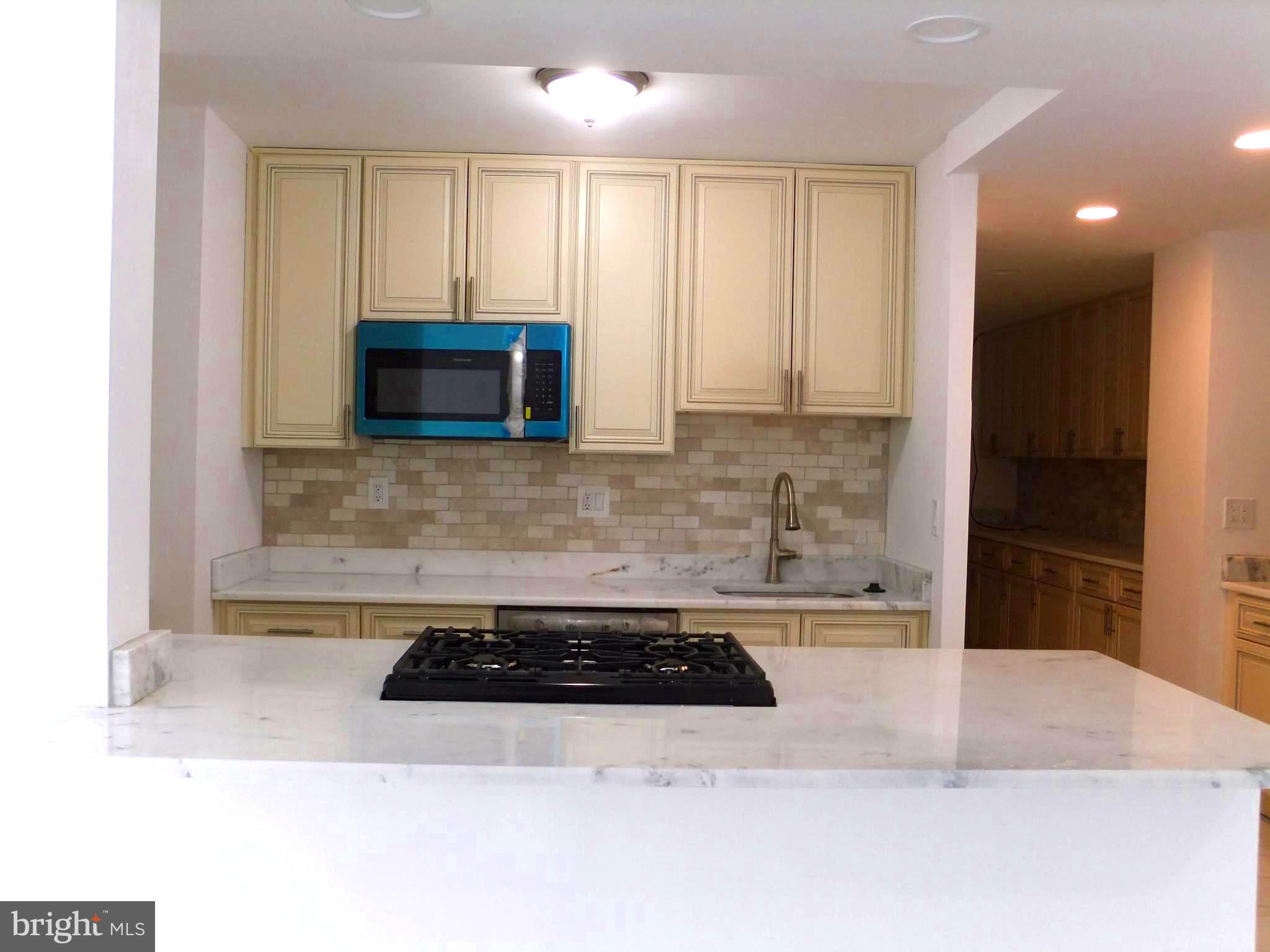 OAK HILL - Residential Lease