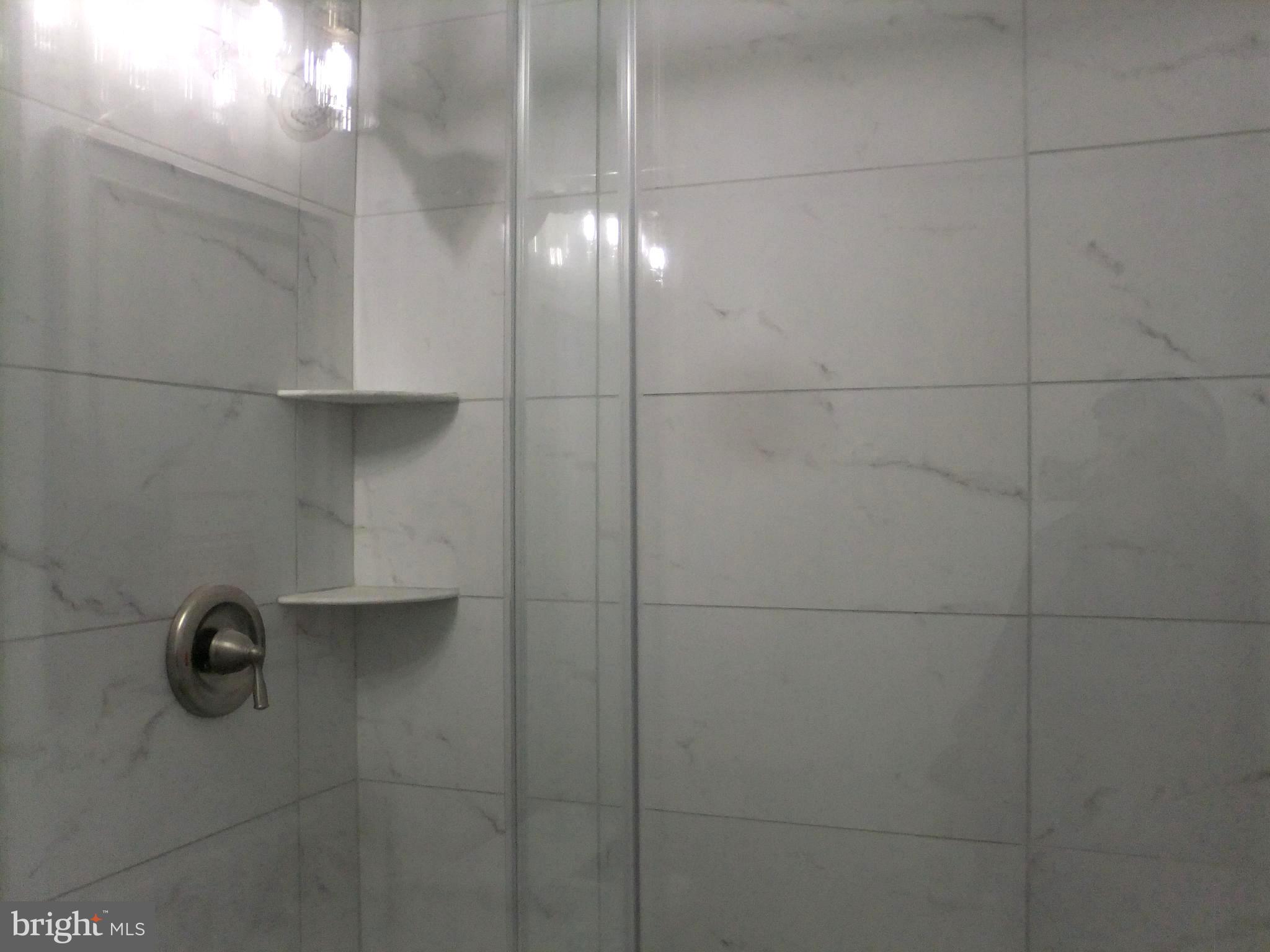 OAK HILL - Residential Lease