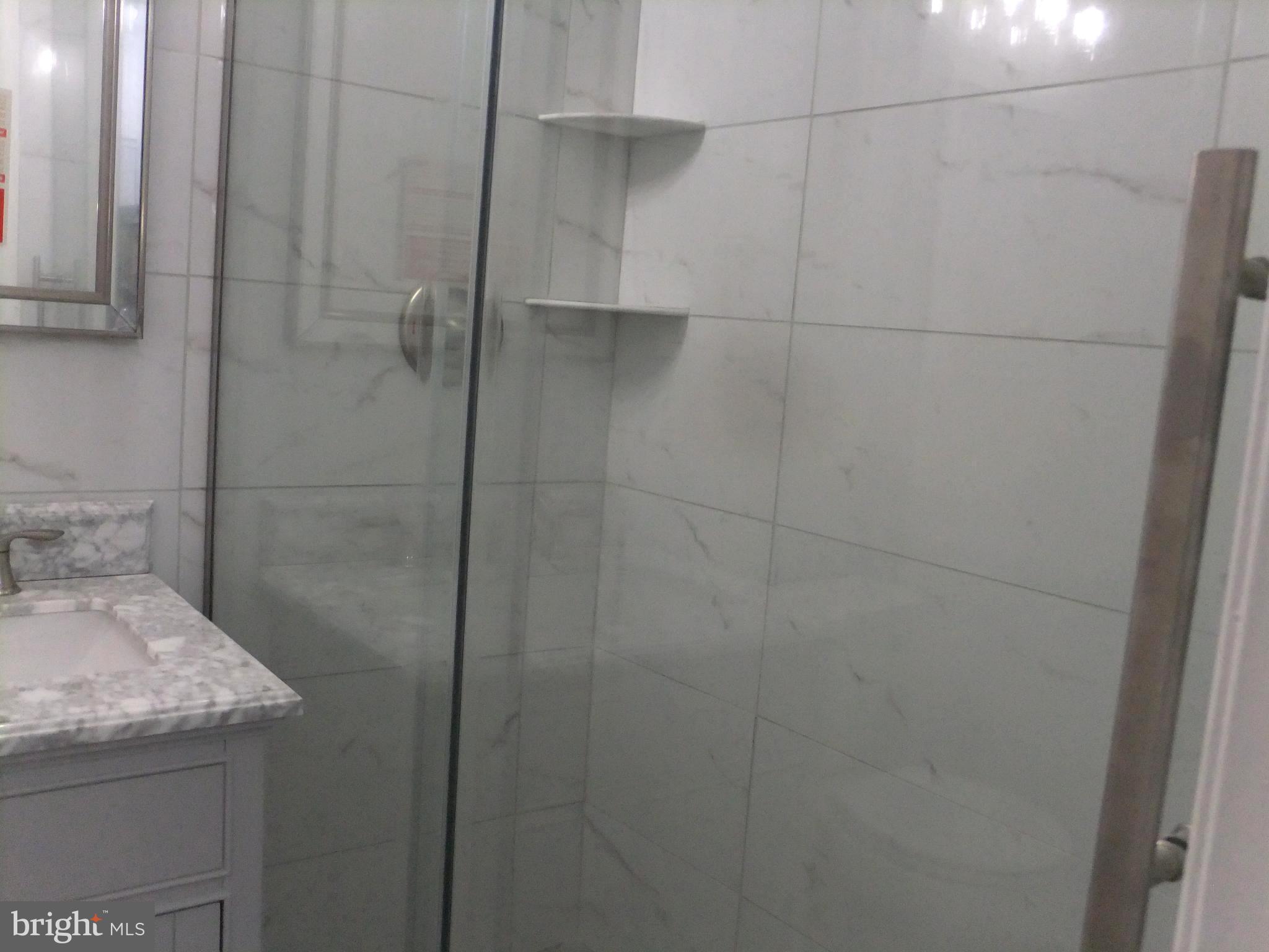 OAK HILL - Residential Lease