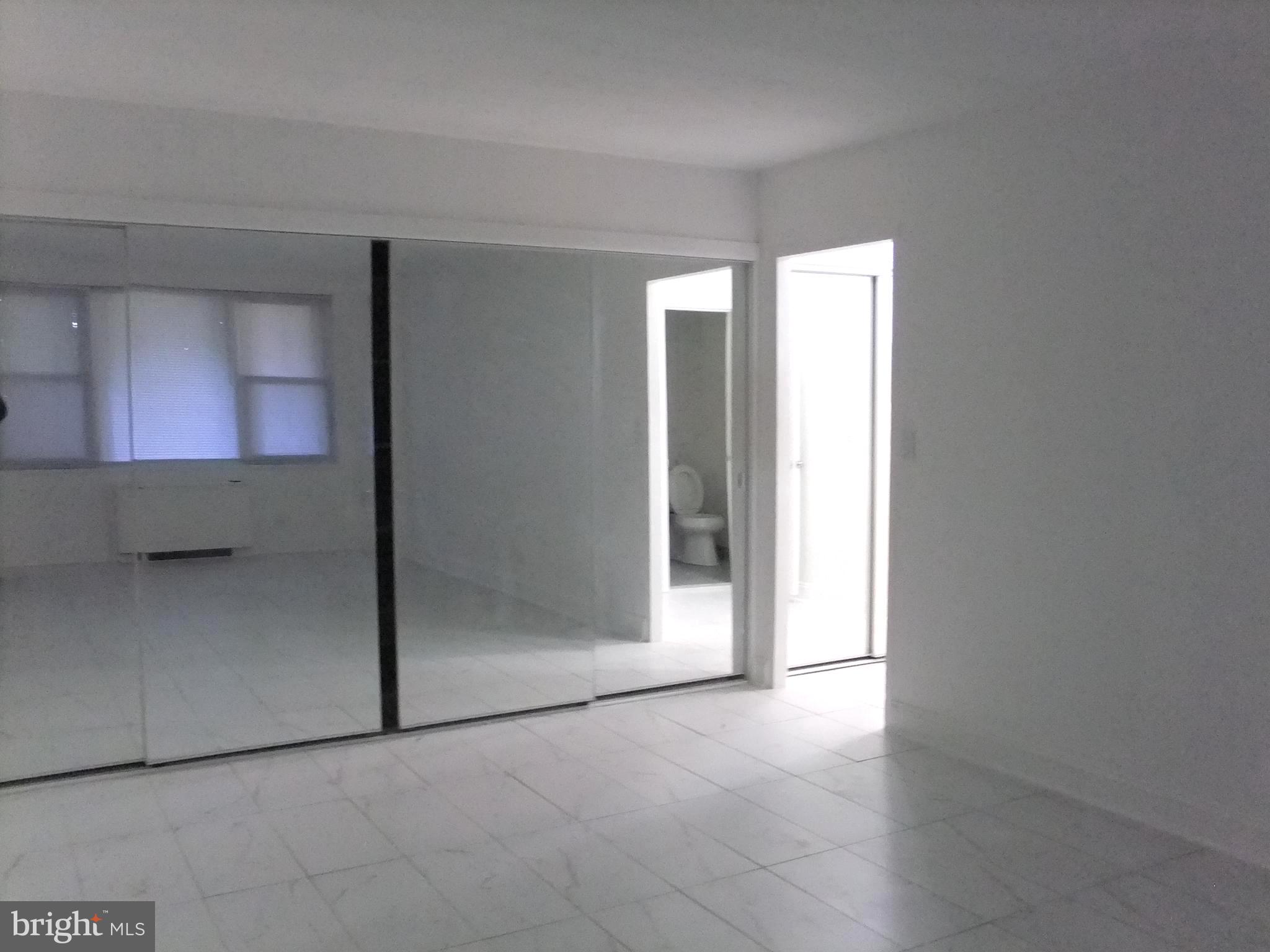 OAK HILL - Residential Lease