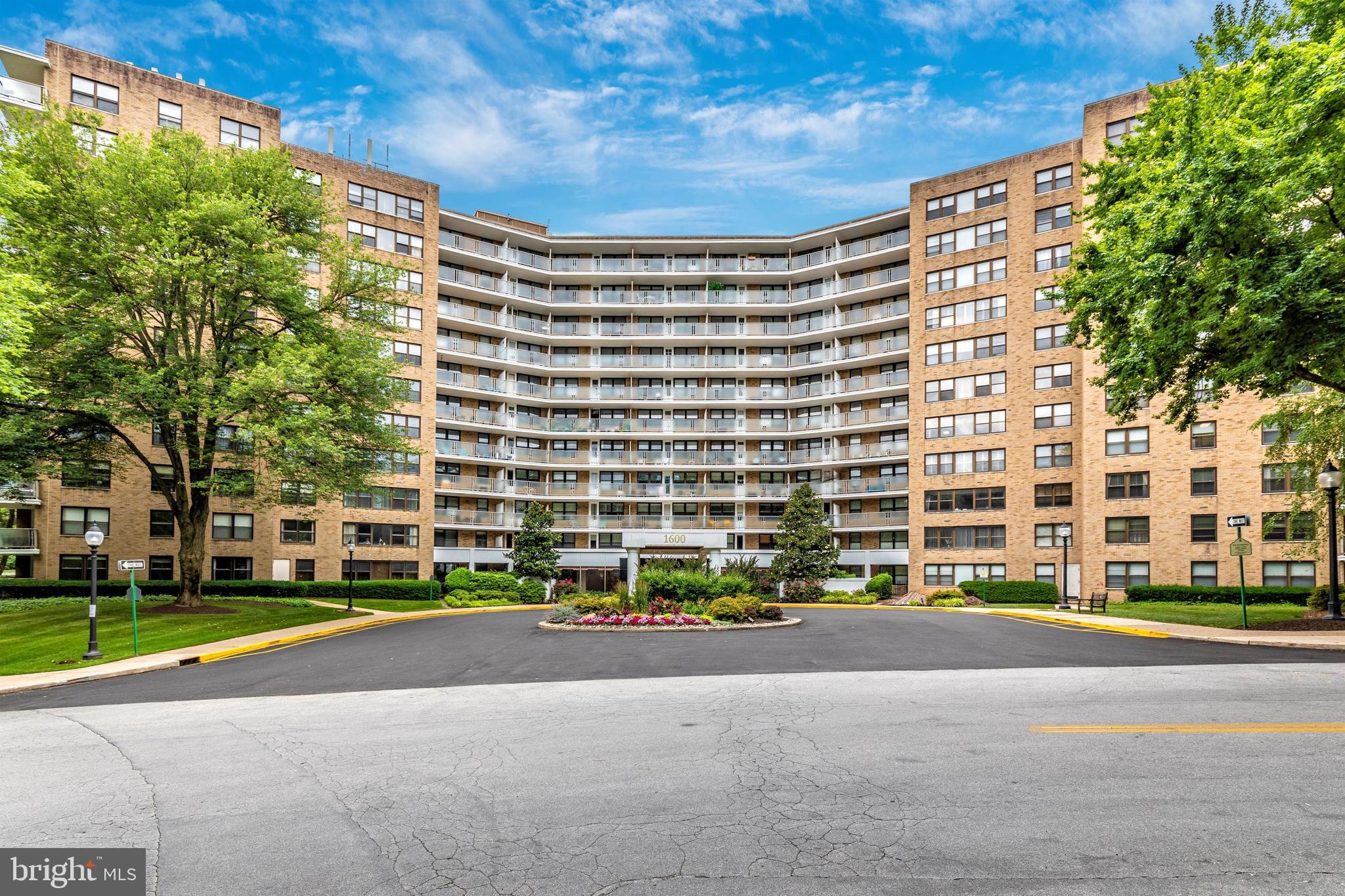 OAK HILL - Residential Lease