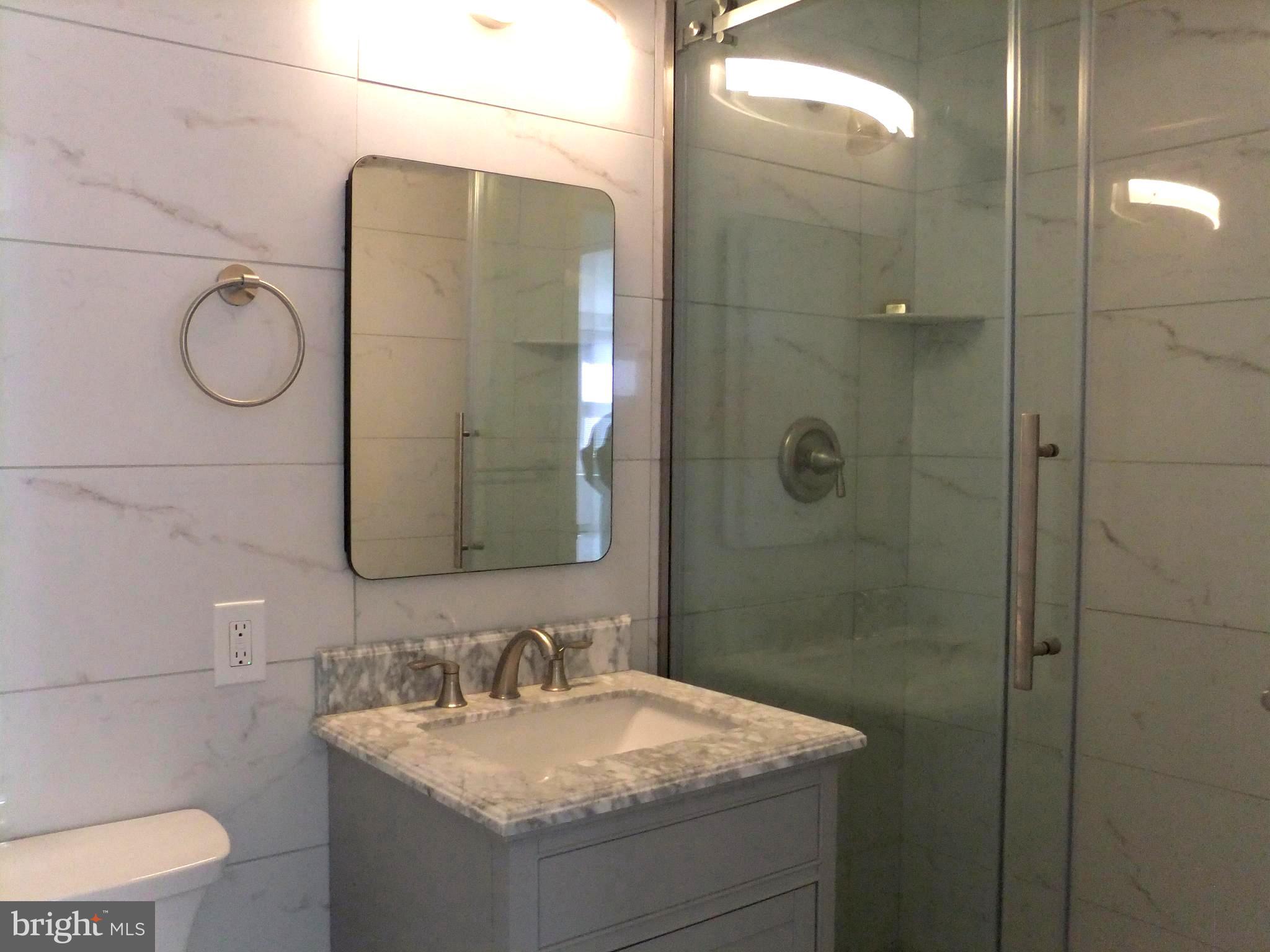 OAK HILL - Residential Lease