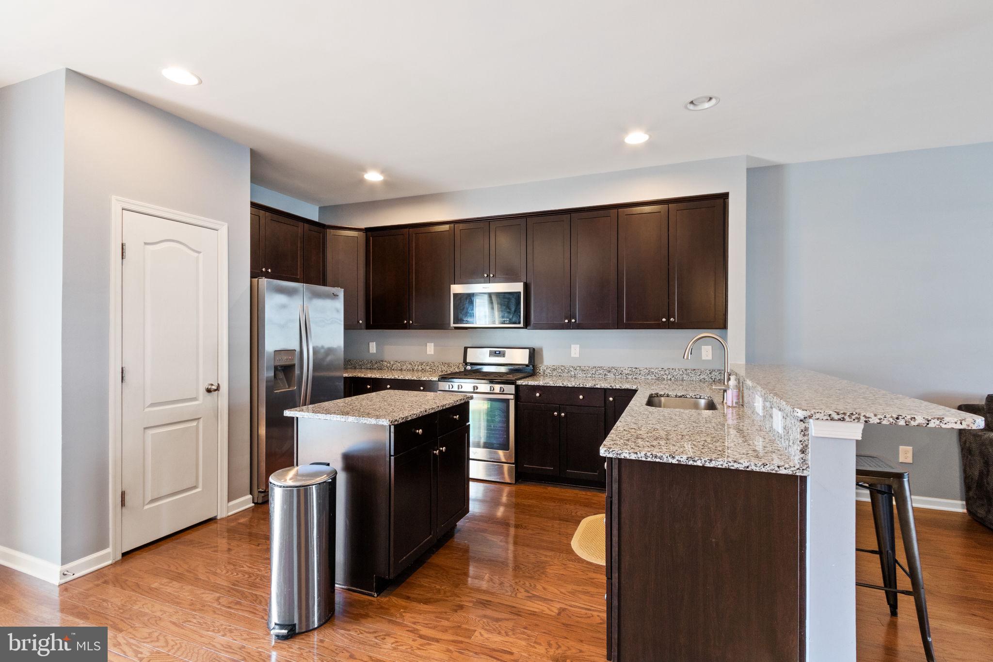 SUMMERFIELD - Residential