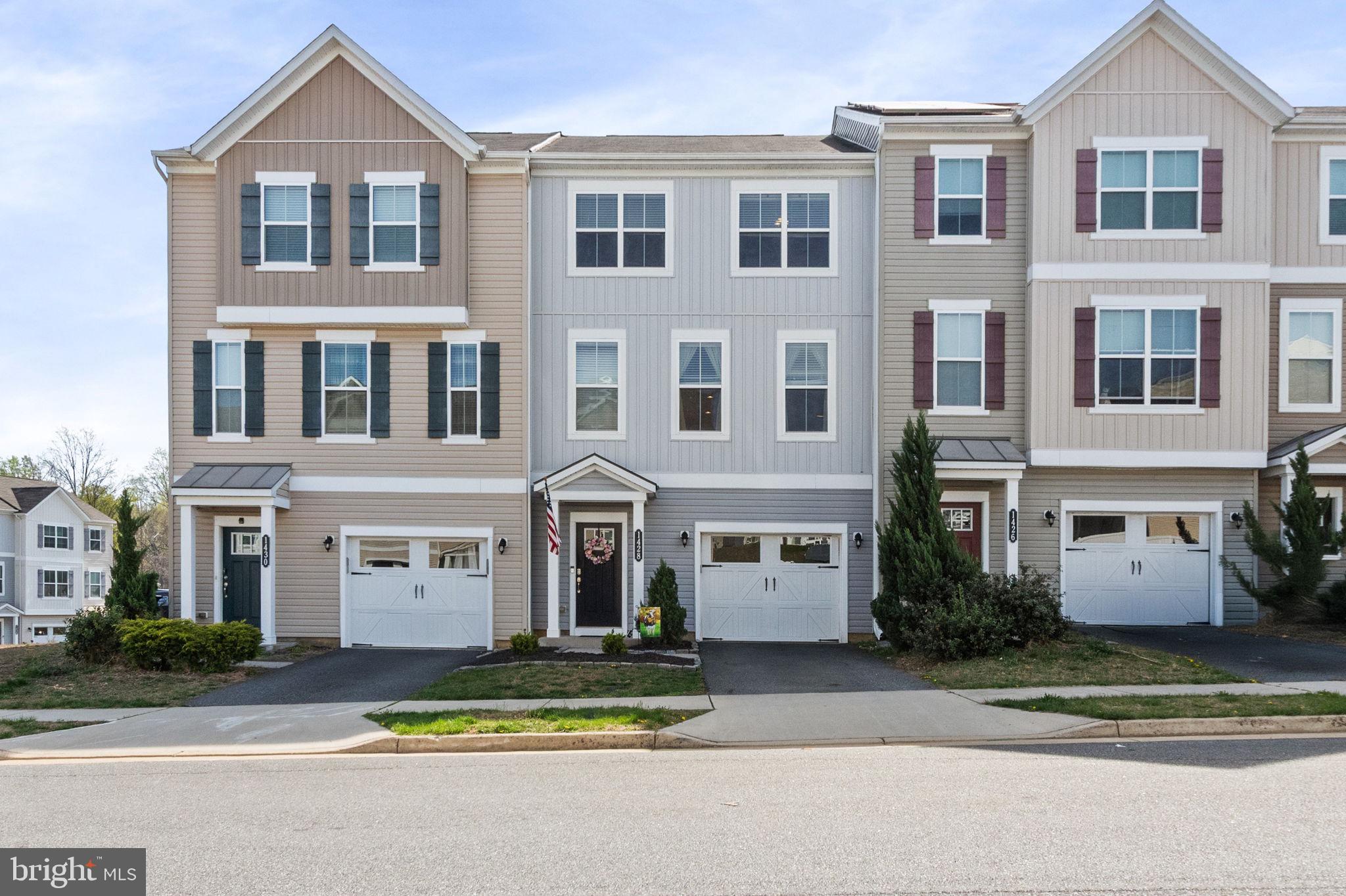 SUMMERFIELD - Residential