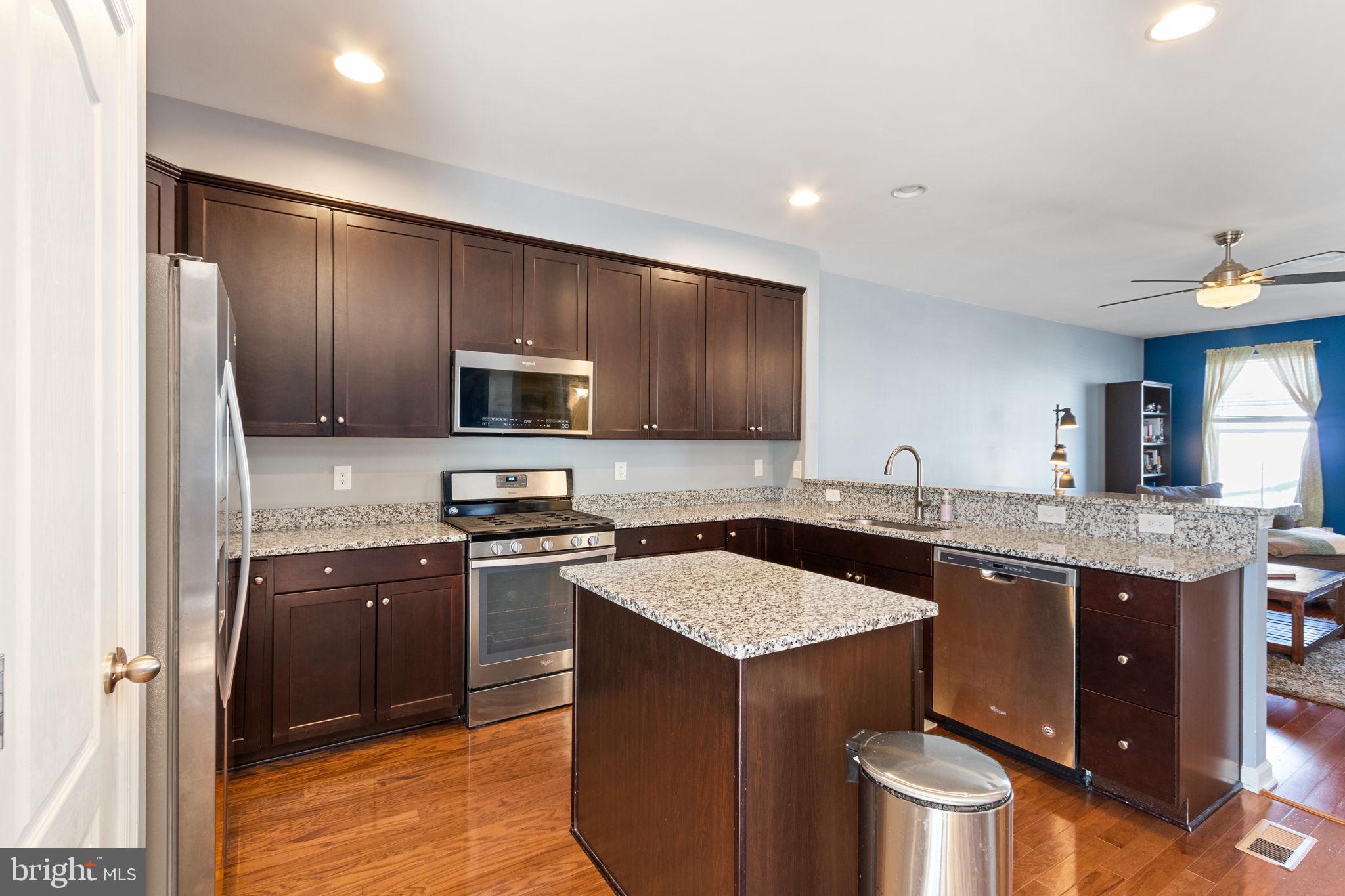 SUMMERFIELD - Residential