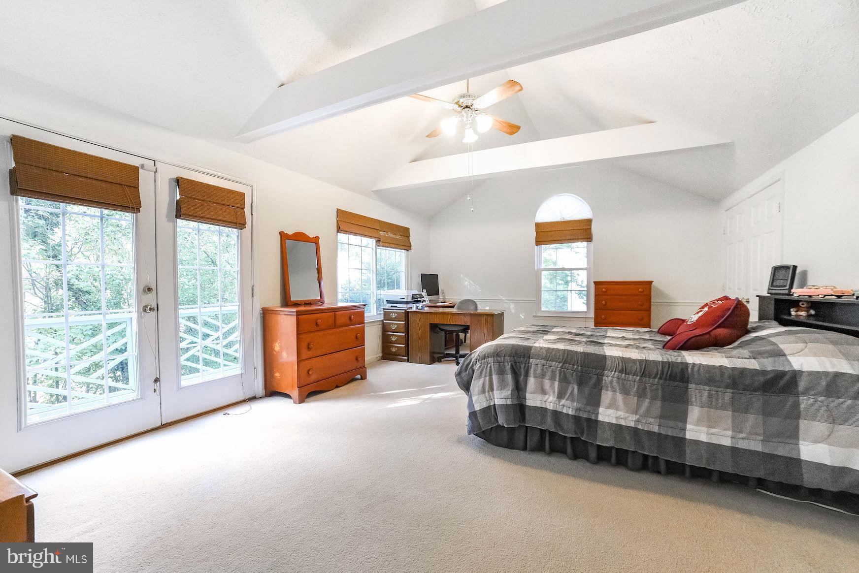 HAMPSHIRE - Residential