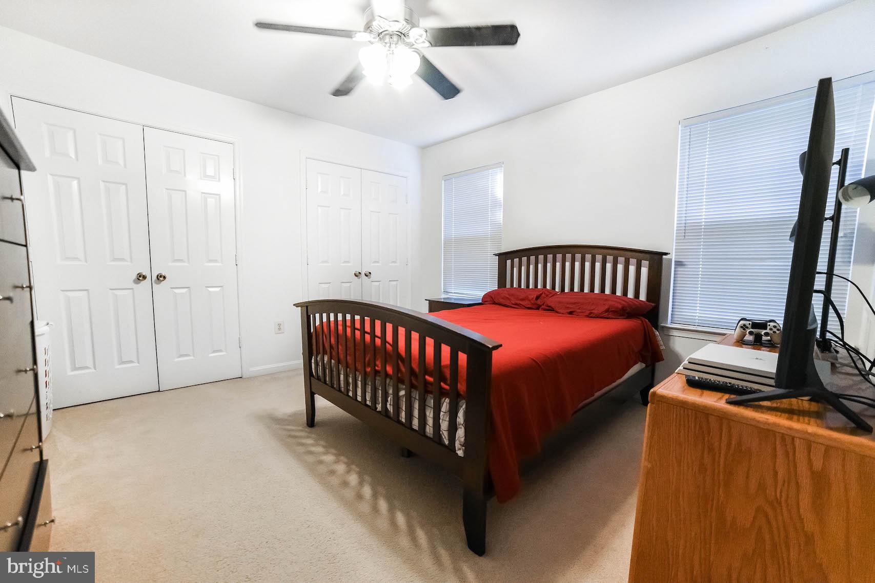 HAMPSHIRE - Residential