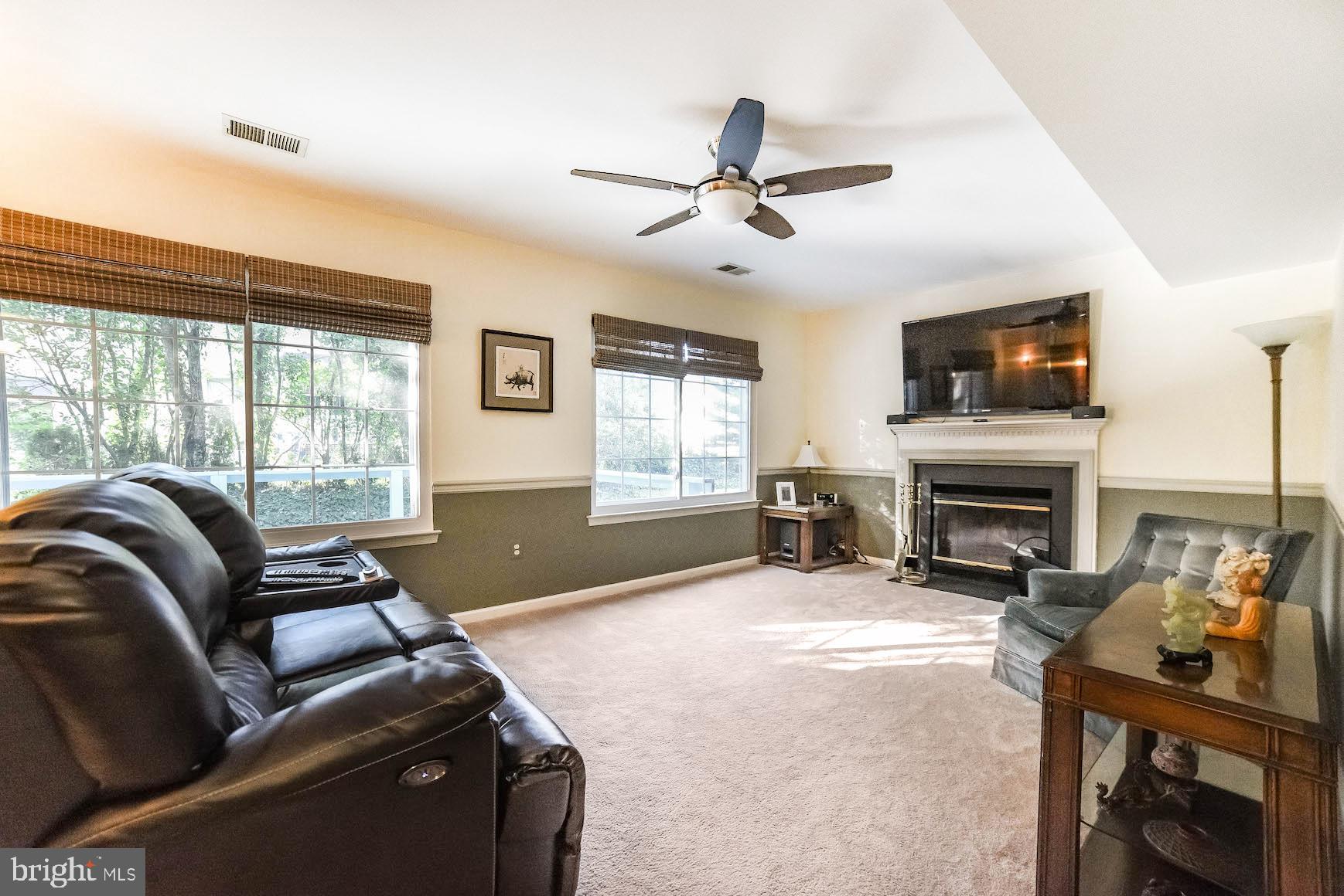 HAMPSHIRE - Residential