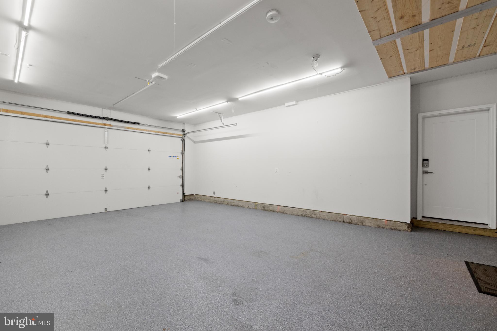 METRO WALK AT MOOREFIELD STATION - Residential