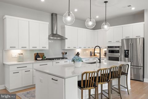 43442 CROSON LANE 100 ASHBURN VA 20148