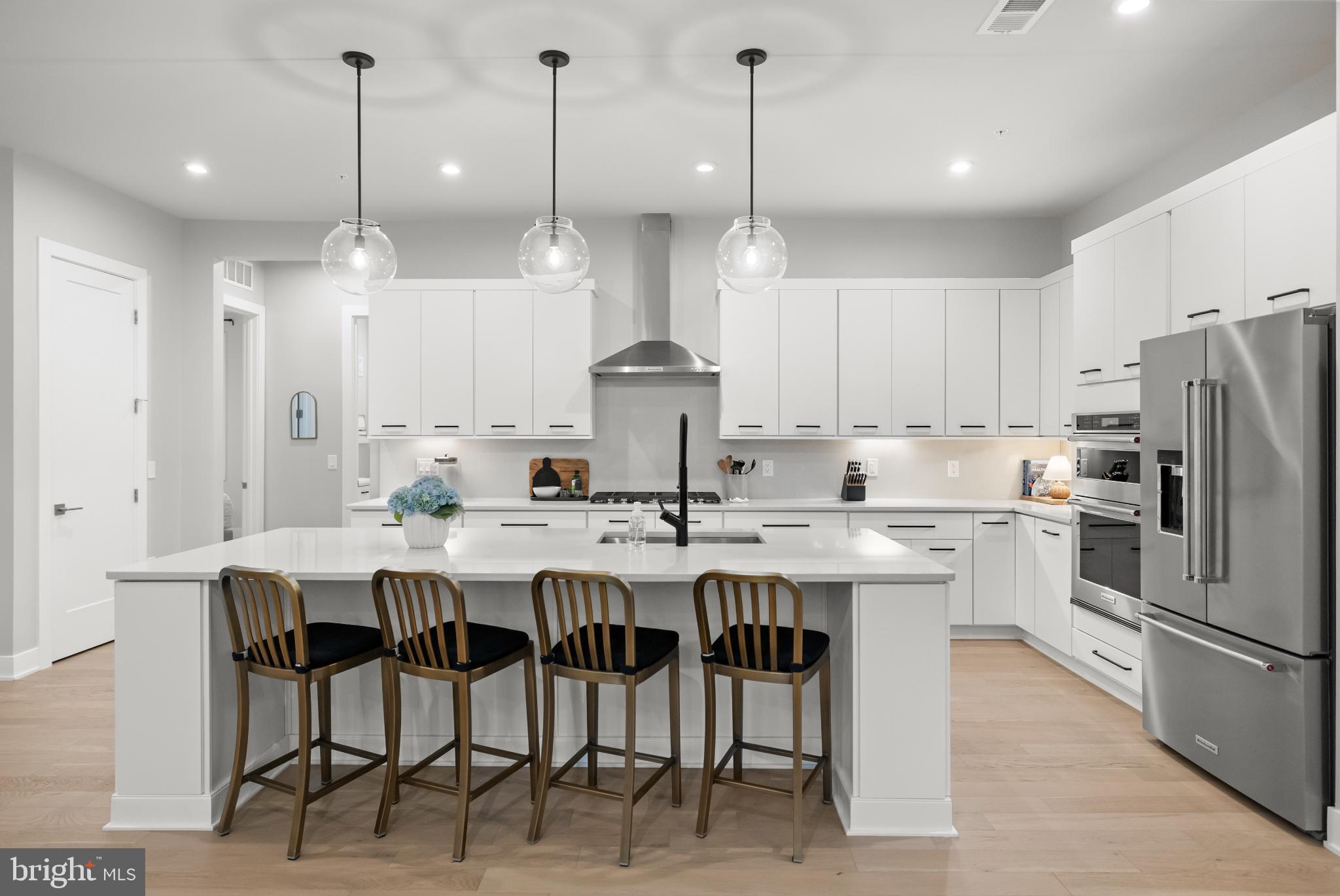 METRO WALK AT MOOREFIELD STATION - Residential