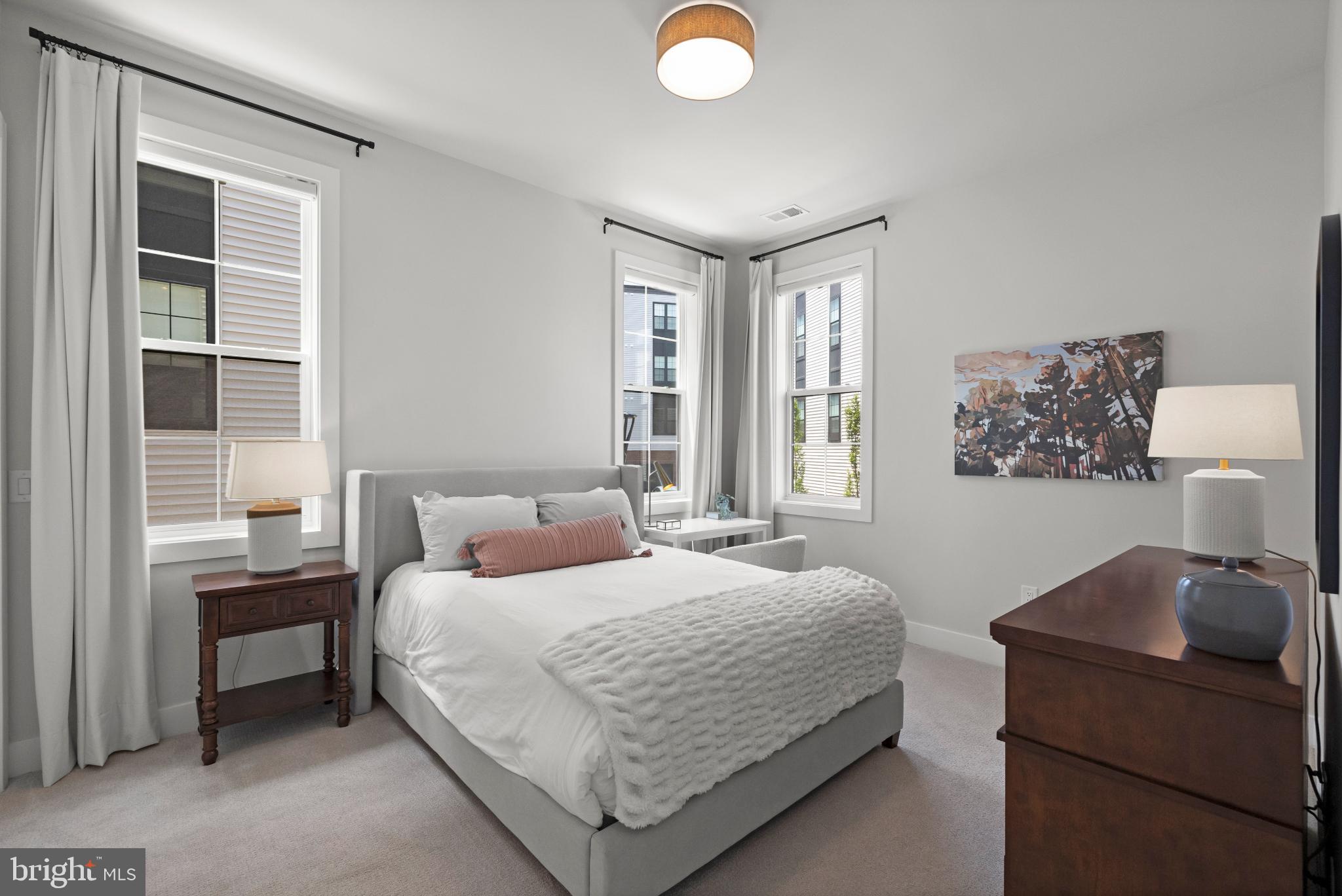 METRO WALK AT MOOREFIELD STATION - Residential