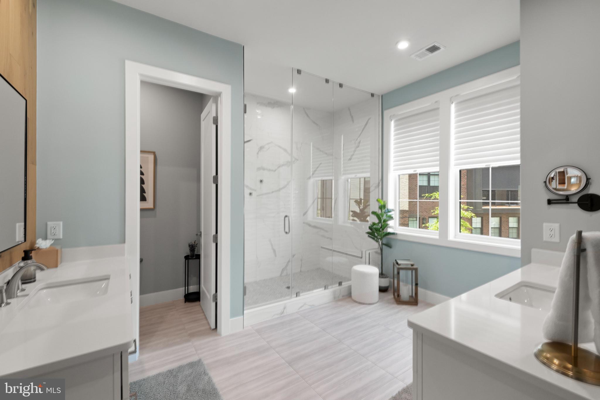 METRO WALK AT MOOREFIELD STATION - Residential