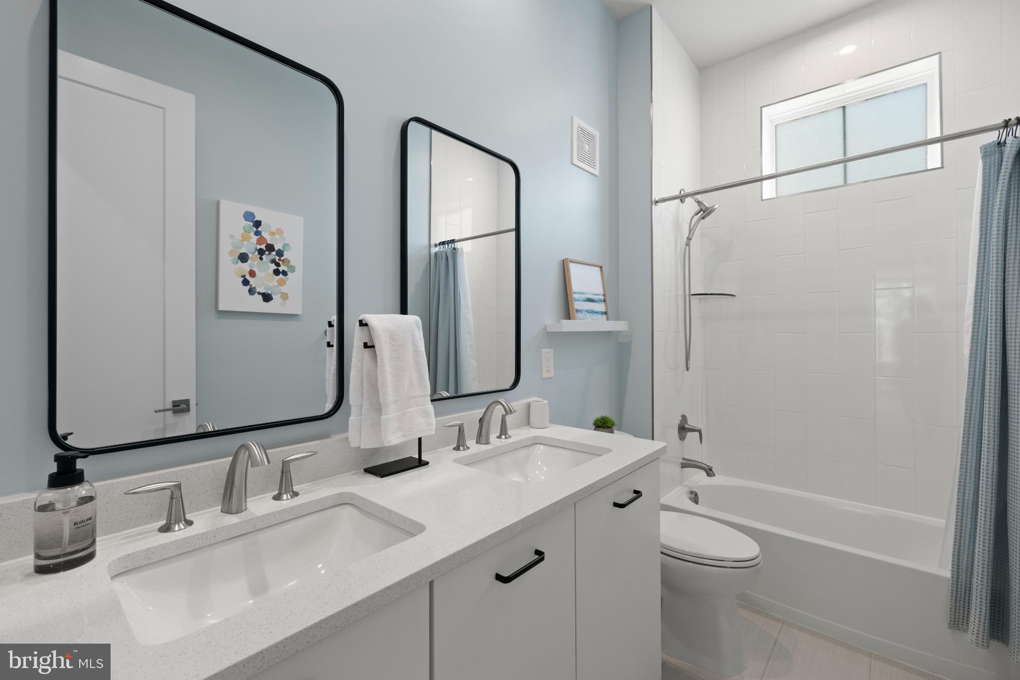 METRO WALK AT MOOREFIELD STATION - Residential