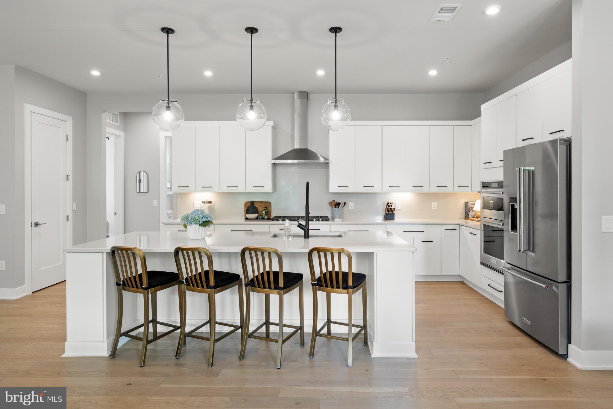 METRO WALK AT MOOREFIELD STATION - Residential