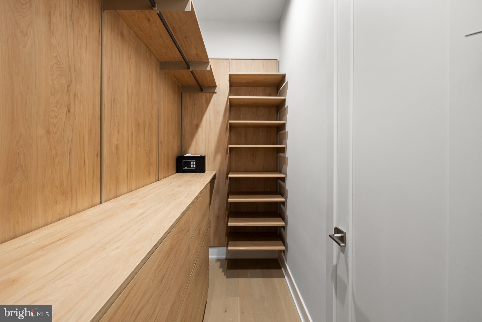 METRO WALK AT MOOREFIELD STATION - Residential