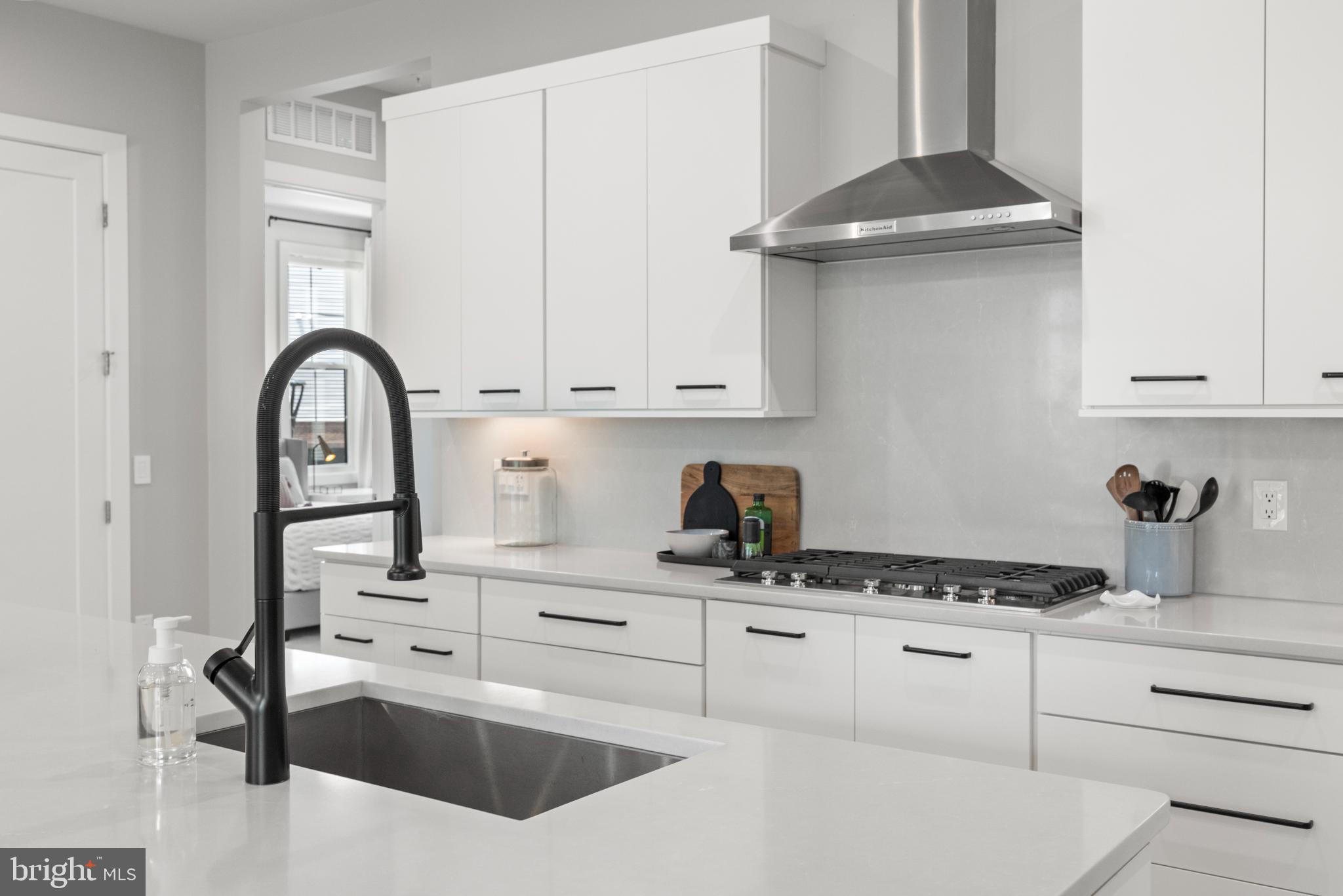 METRO WALK AT MOOREFIELD STATION - Residential