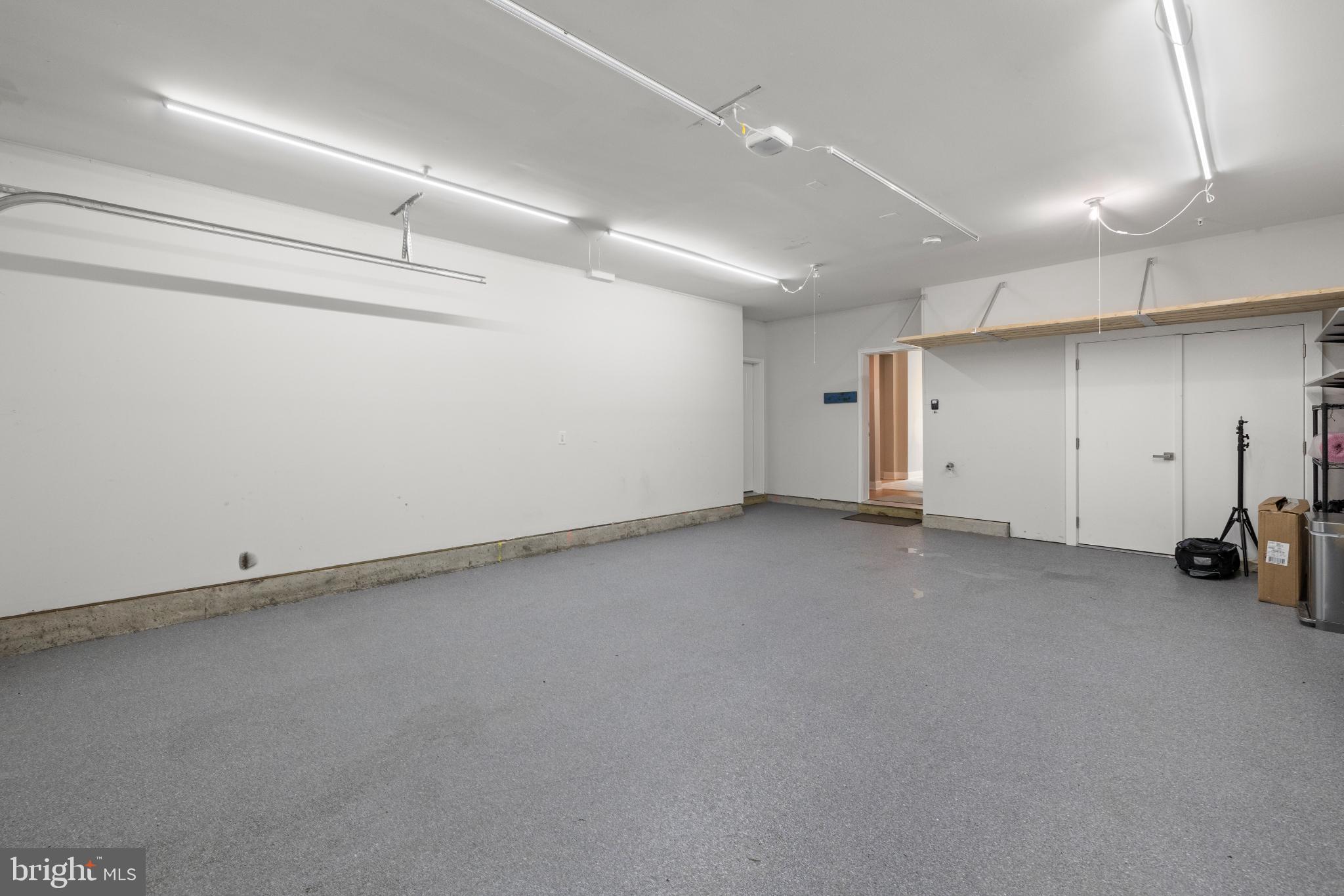 METRO WALK AT MOOREFIELD STATION - Residential