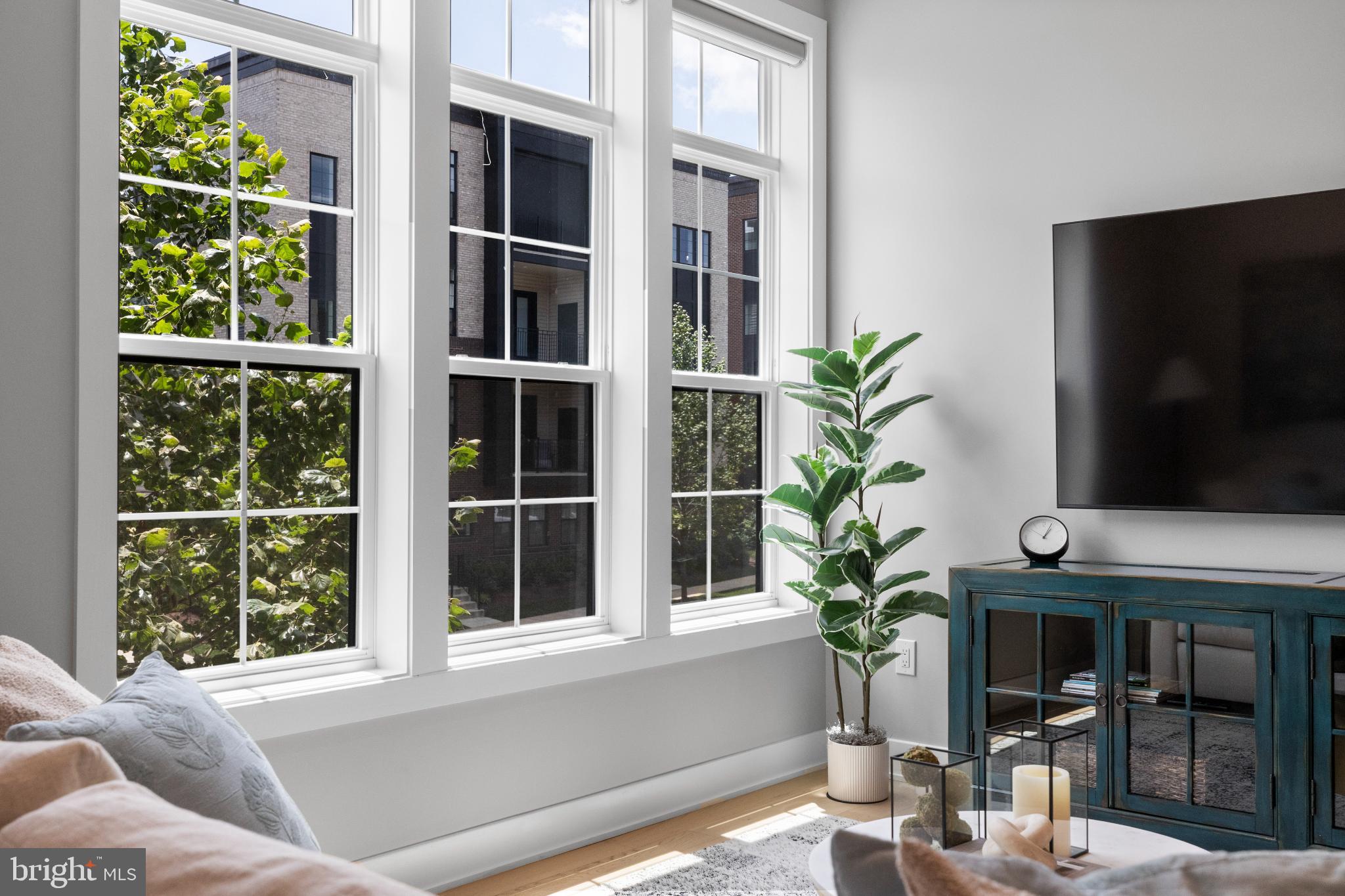 METRO WALK AT MOOREFIELD STATION - Residential