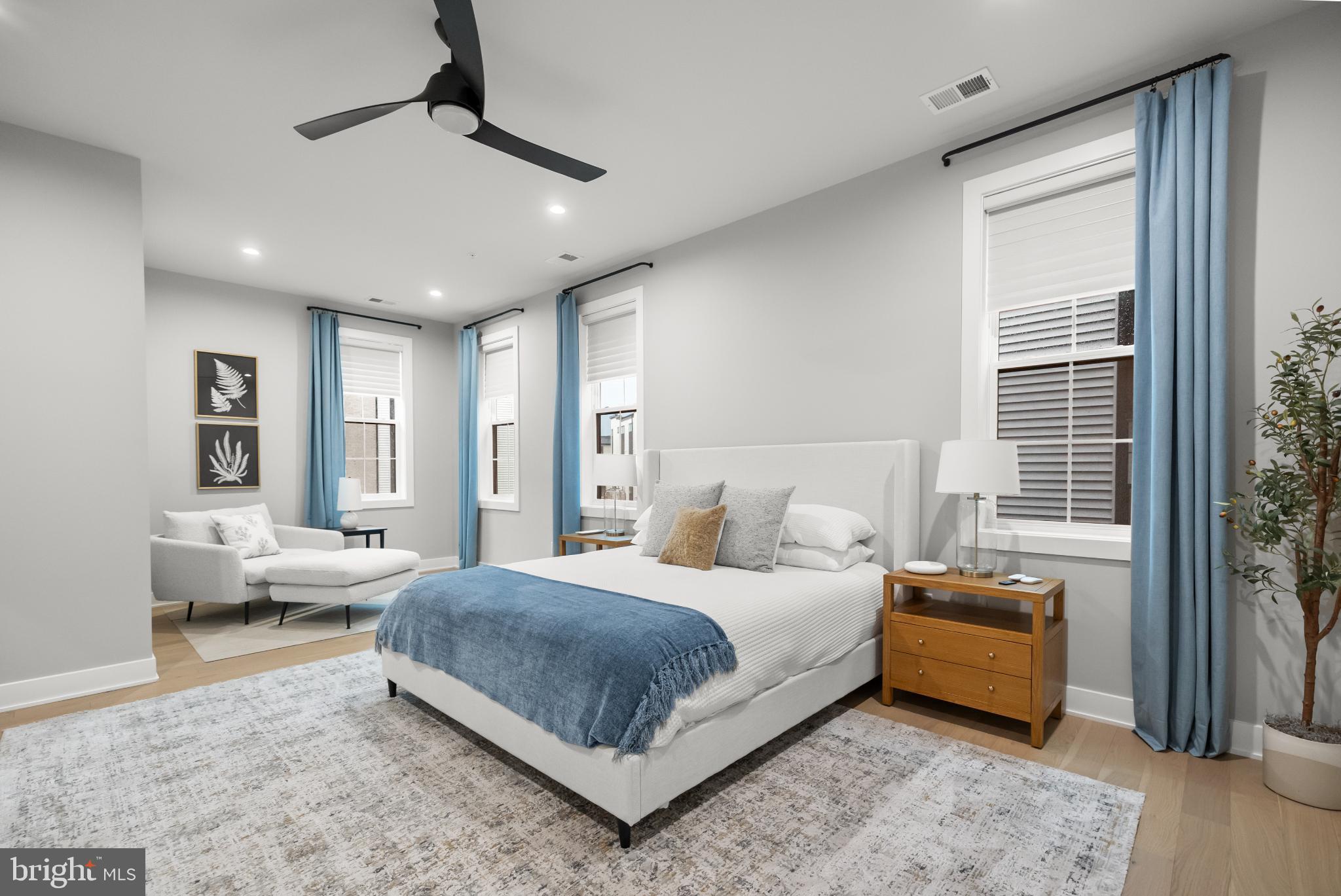 METRO WALK AT MOOREFIELD STATION - Residential