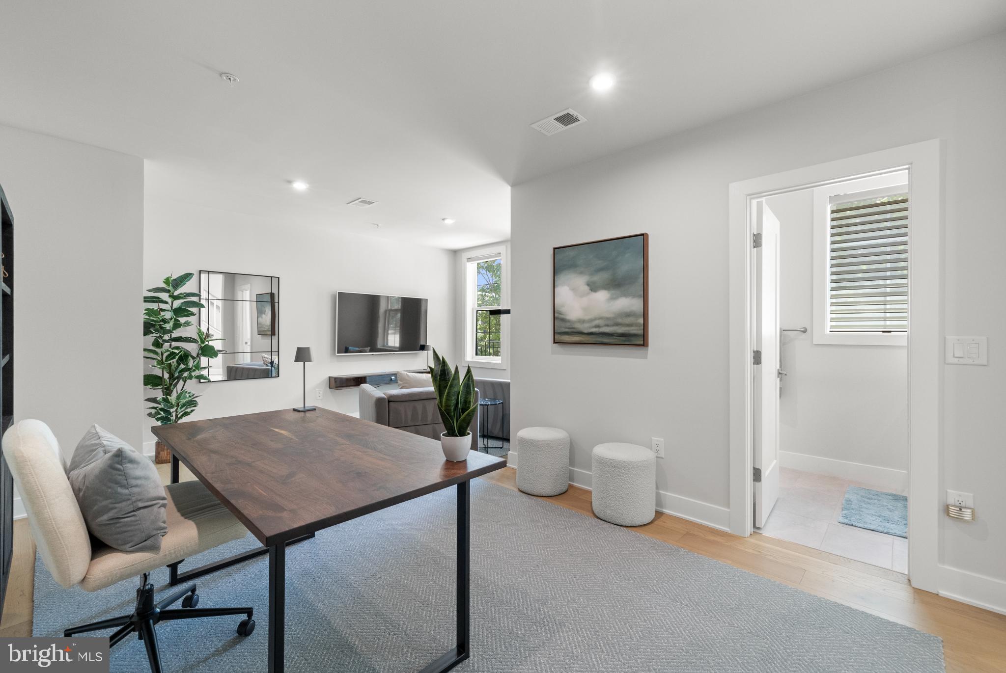 METRO WALK AT MOOREFIELD STATION - Residential