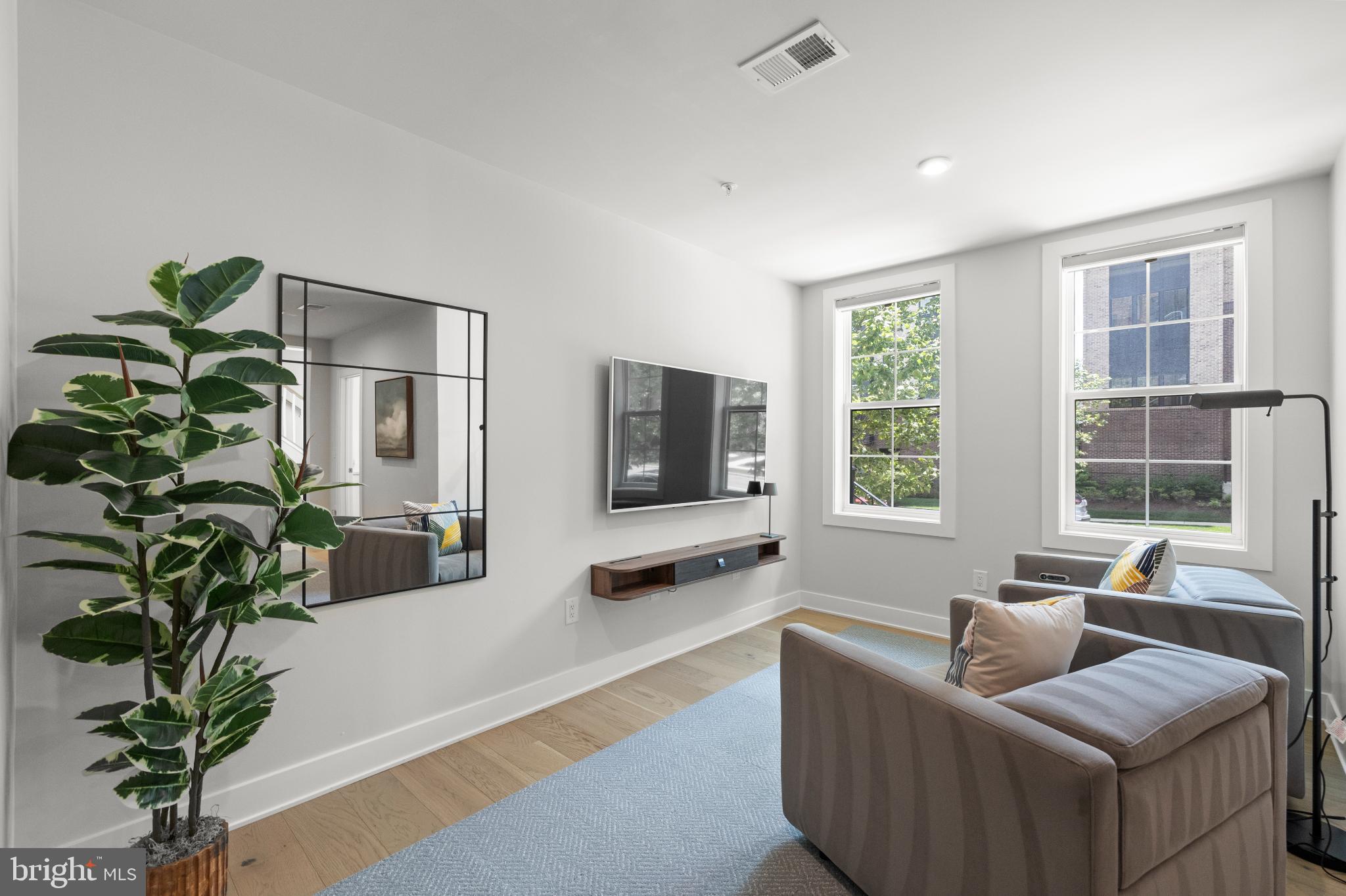 METRO WALK AT MOOREFIELD STATION - Residential