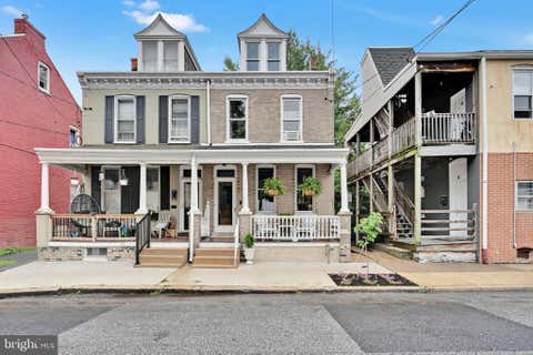 Townhouse For Sale - 113 Nevin Street<br/> LANCASTER, PA 17603