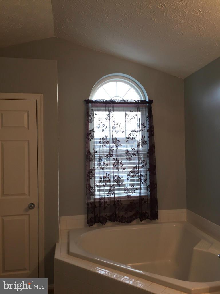 OAKHURST - Residential