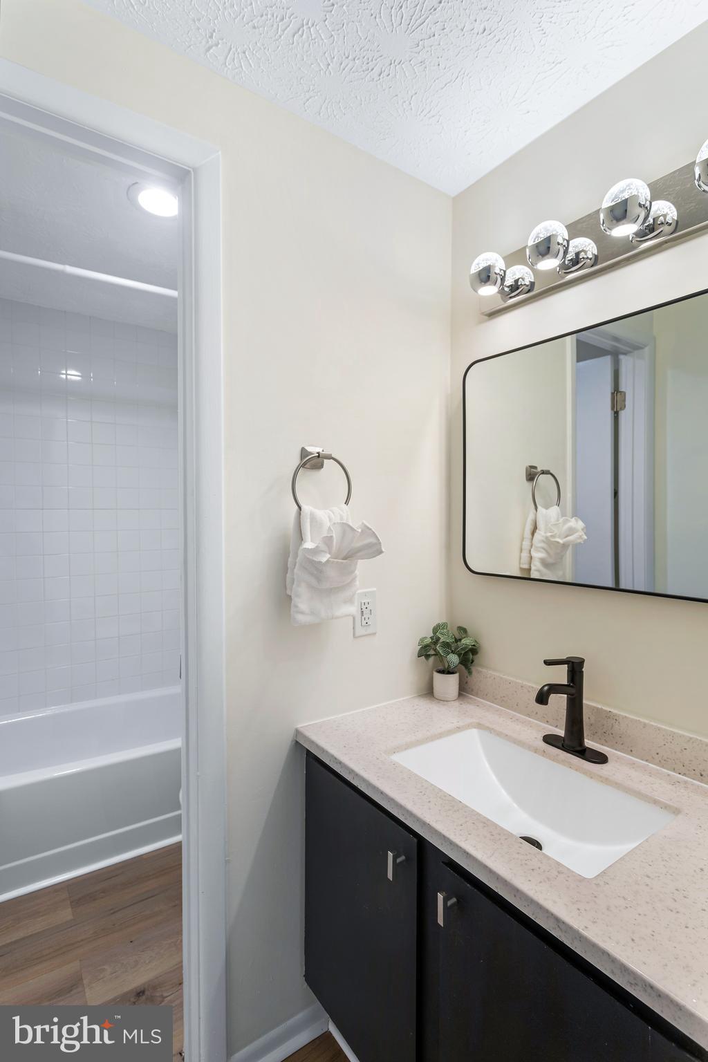 LOTTSFORD COMMUNITY - Residential