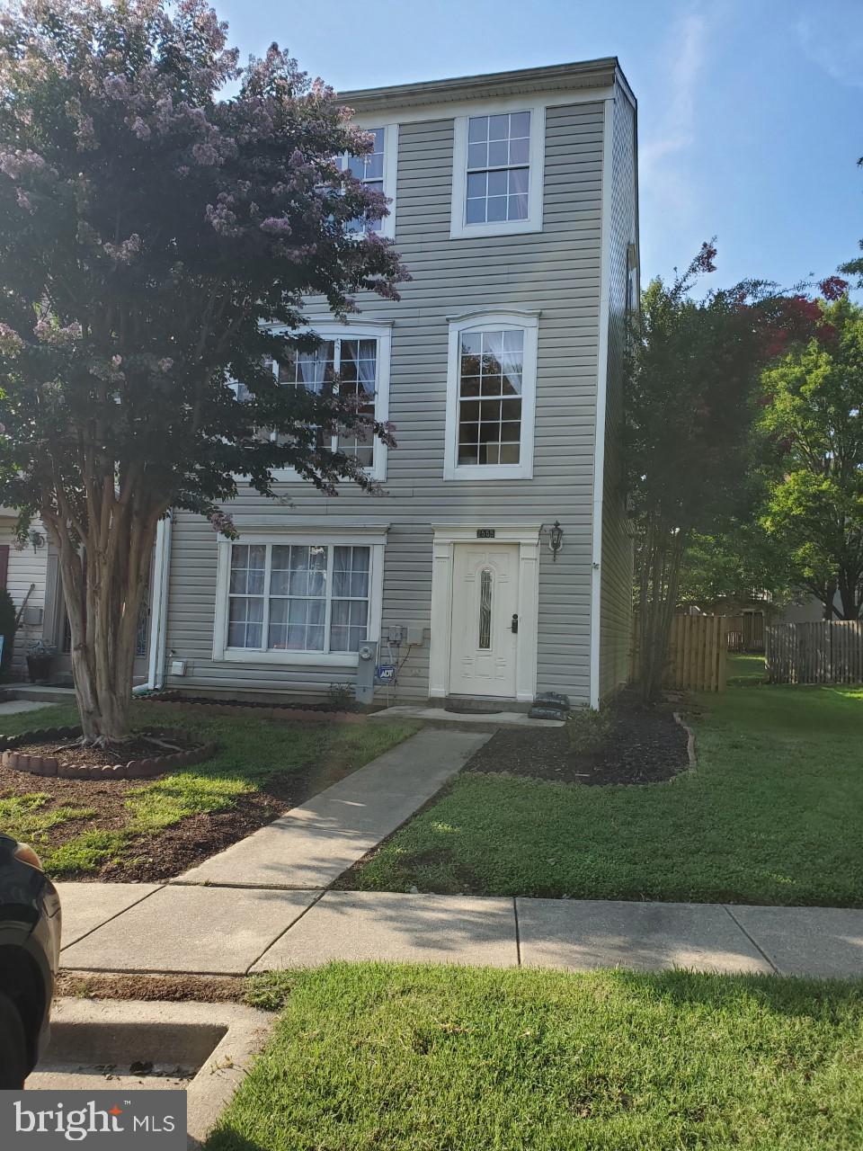 WALDEN - Residential Lease