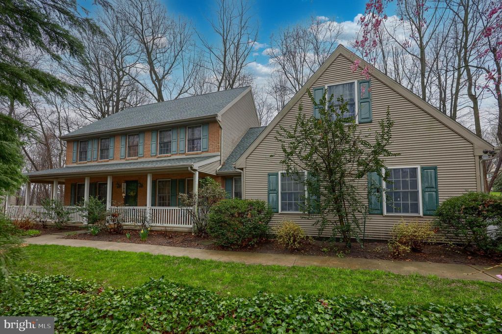 Photo of 45 Four Oaks Drive, Pequea, PA 17565 (MLS # PALA2047840)