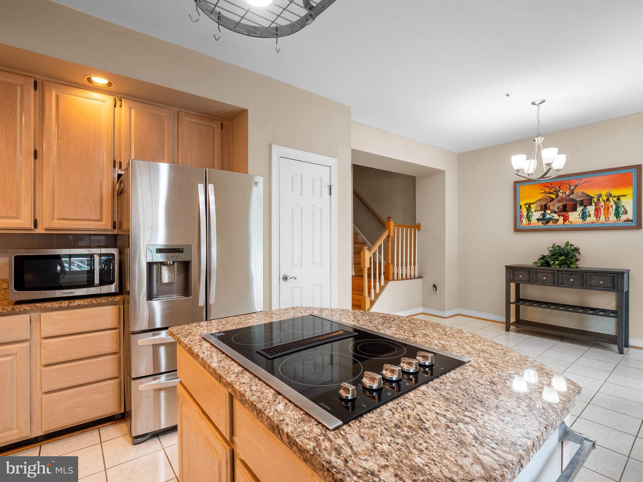 QUINCE ORCHARD KNOLLS - Residential