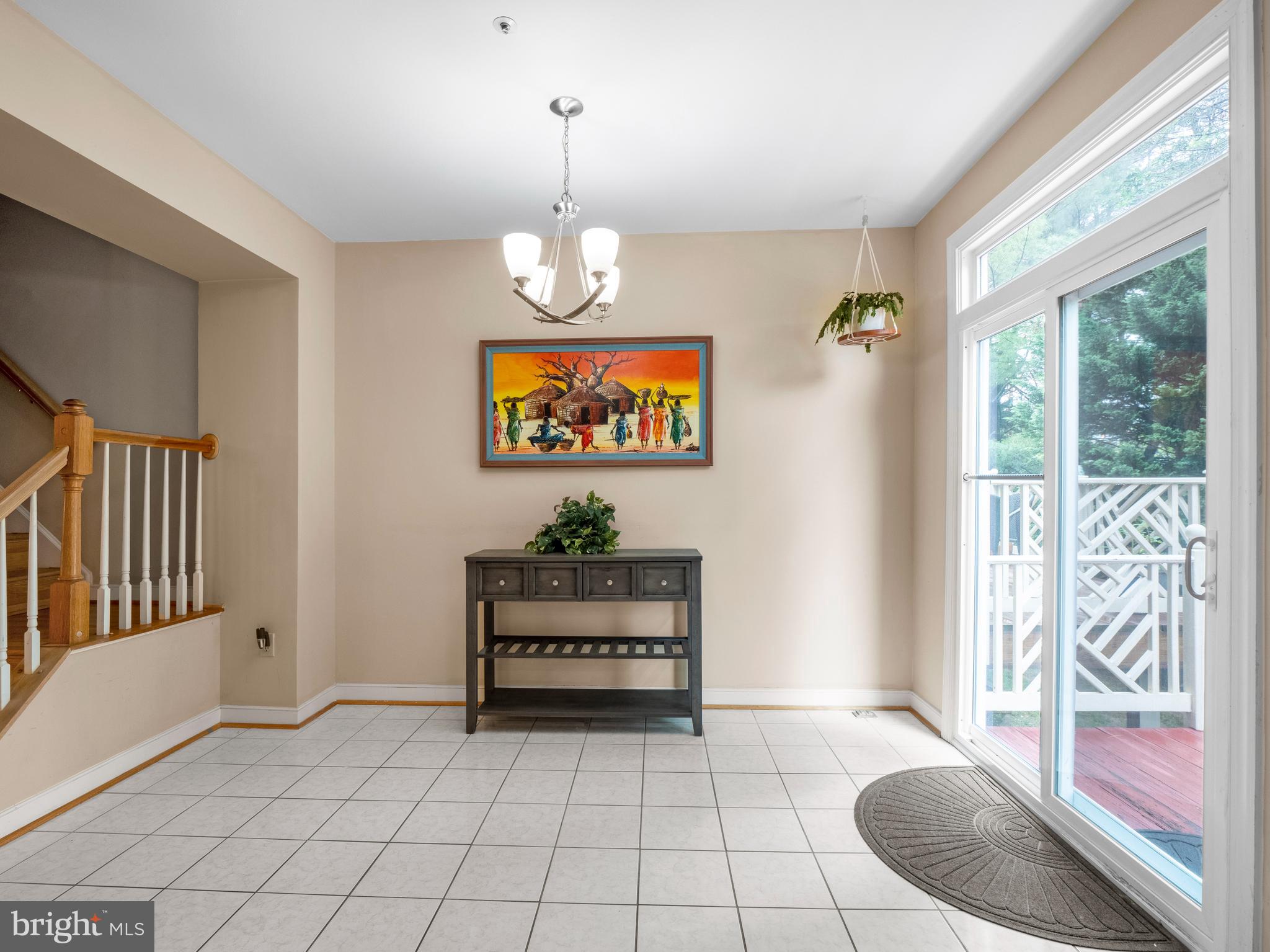 QUINCE ORCHARD KNOLLS - Residential