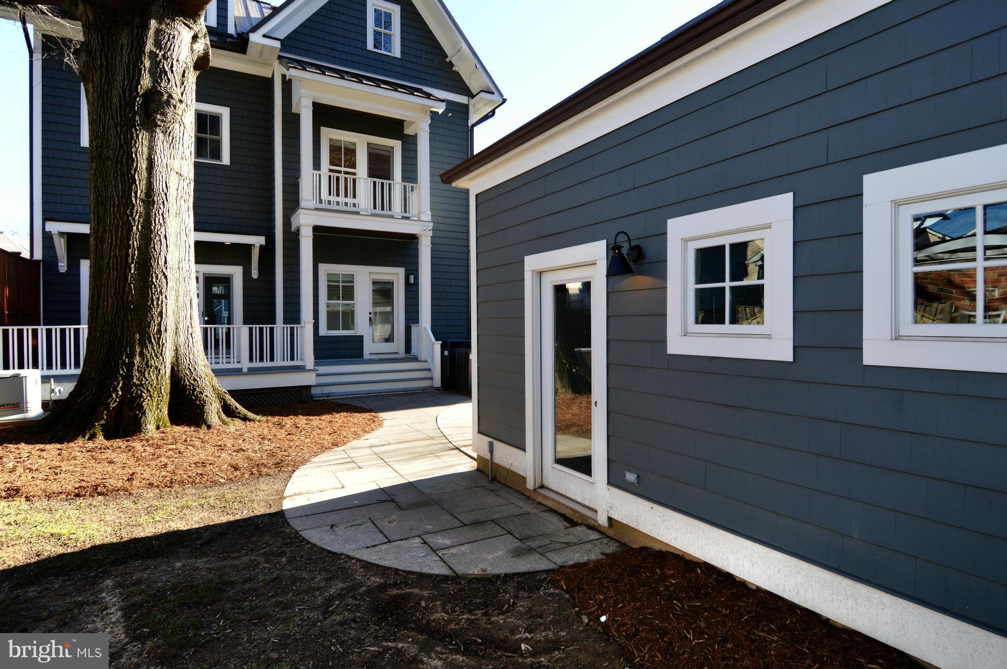 LYON PARK - Residential