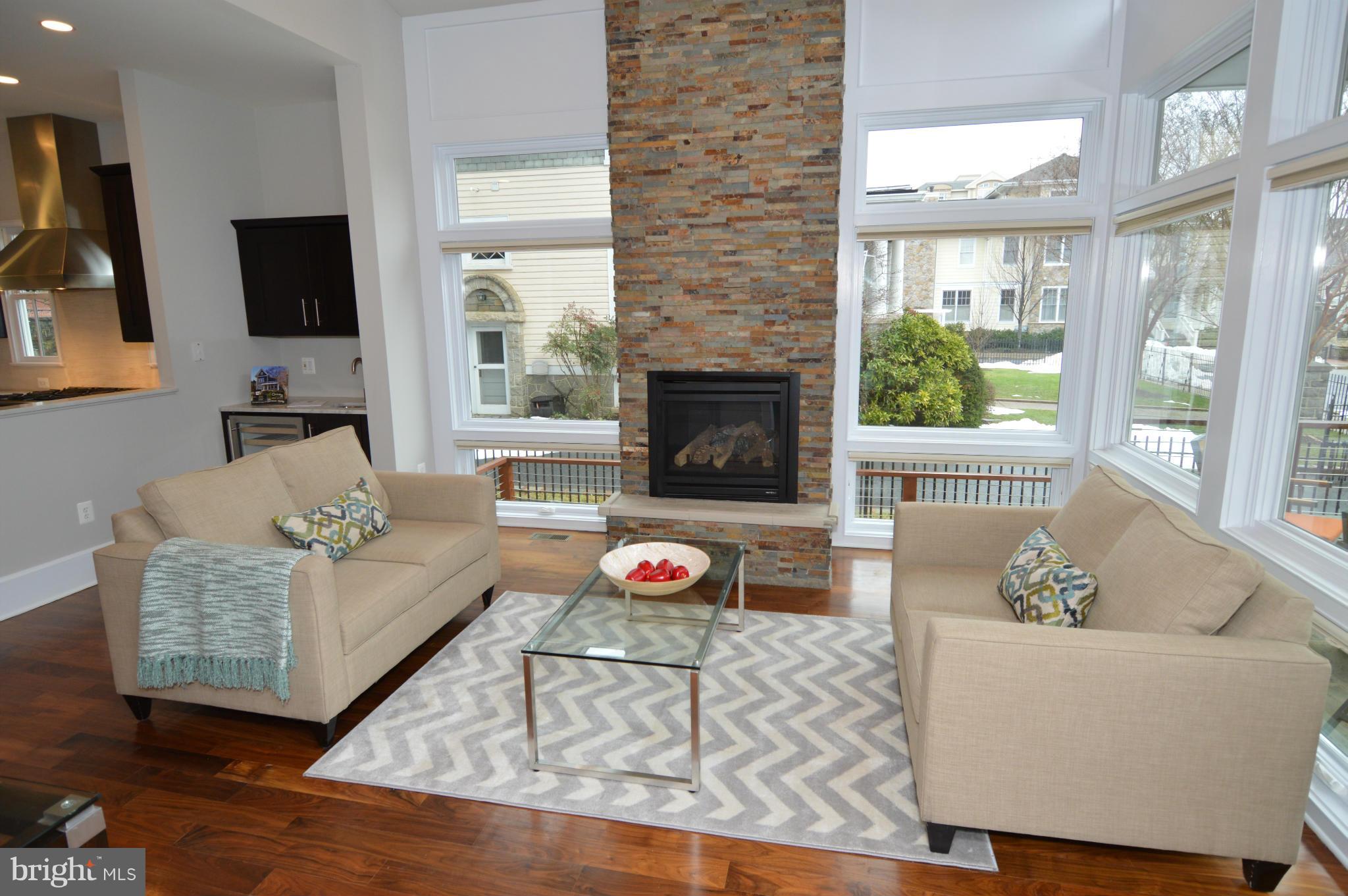 LYON PARK - Residential