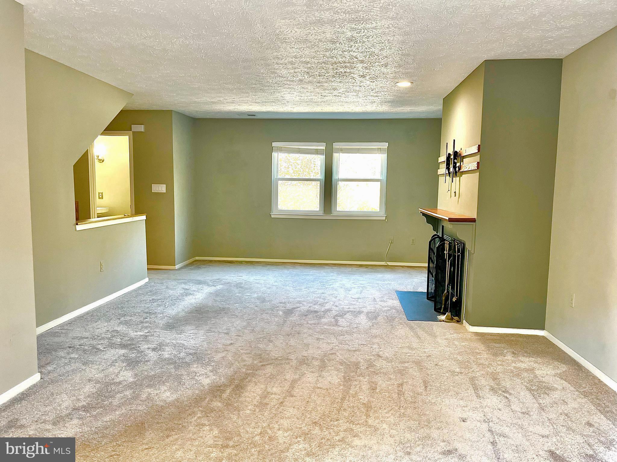 THE PINES - Residential