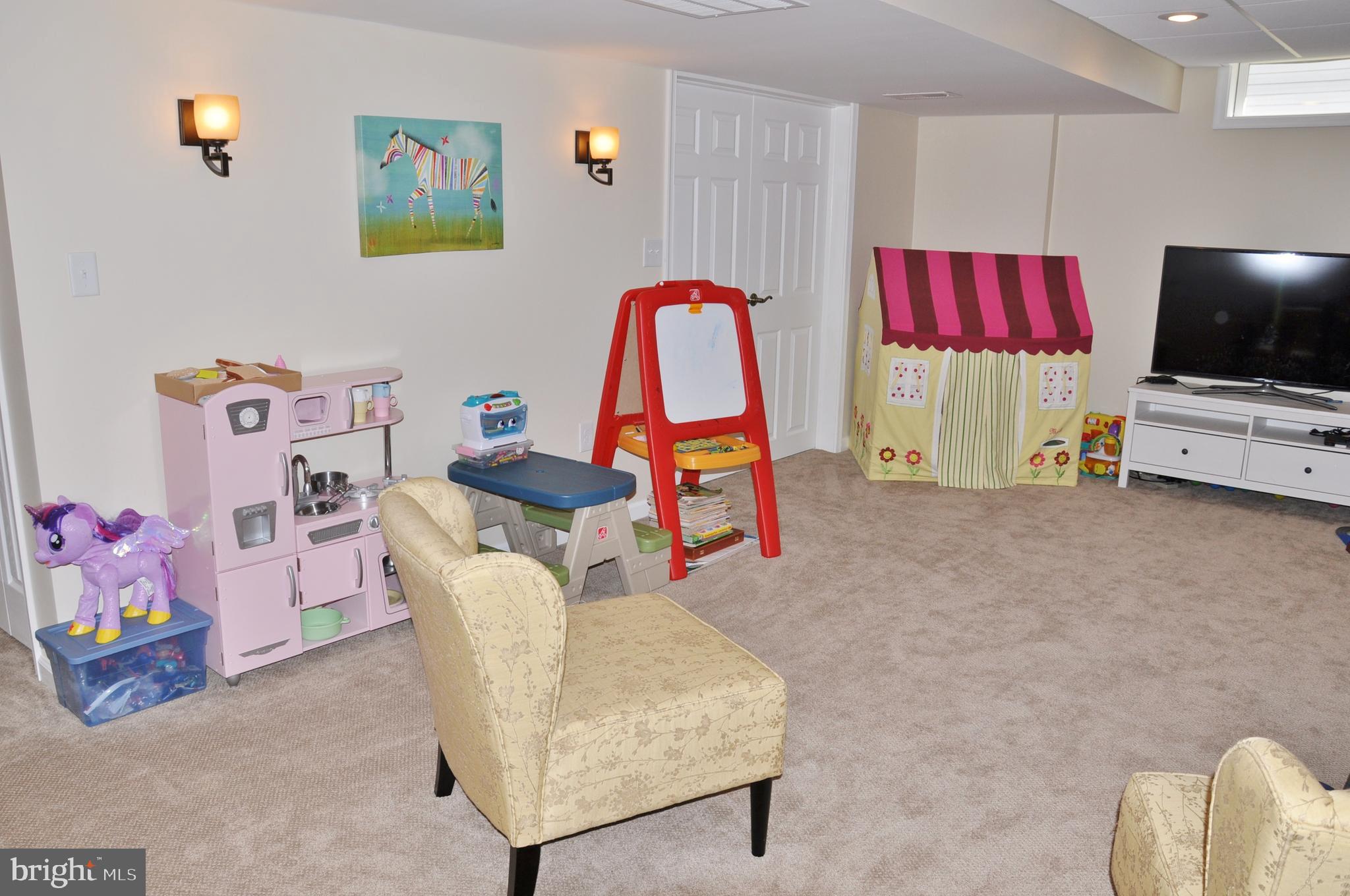 KOLLER POINTE - Residential