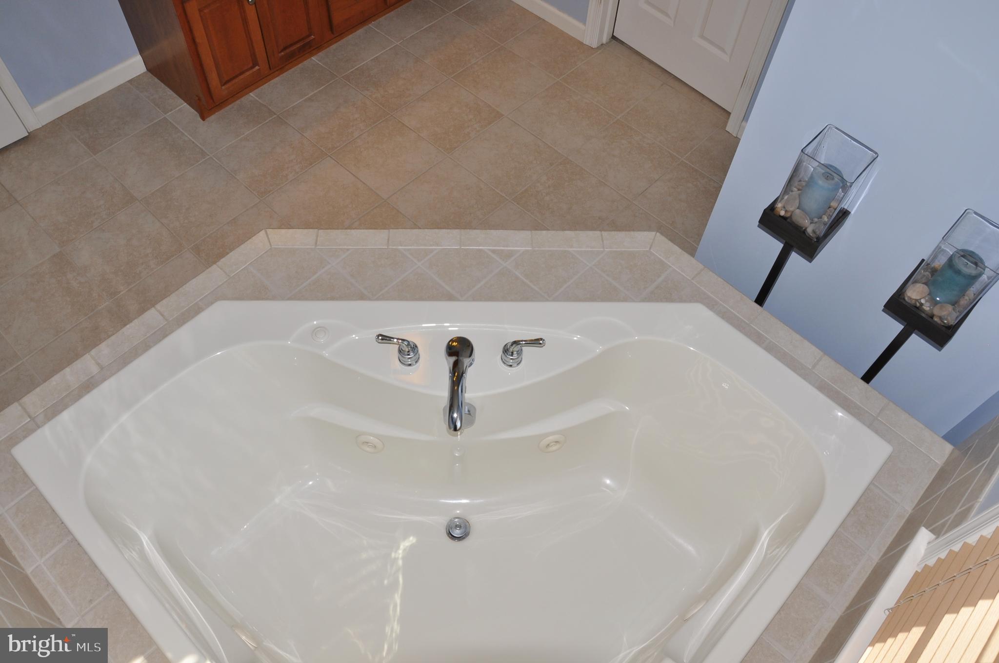 KOLLER POINTE - Residential