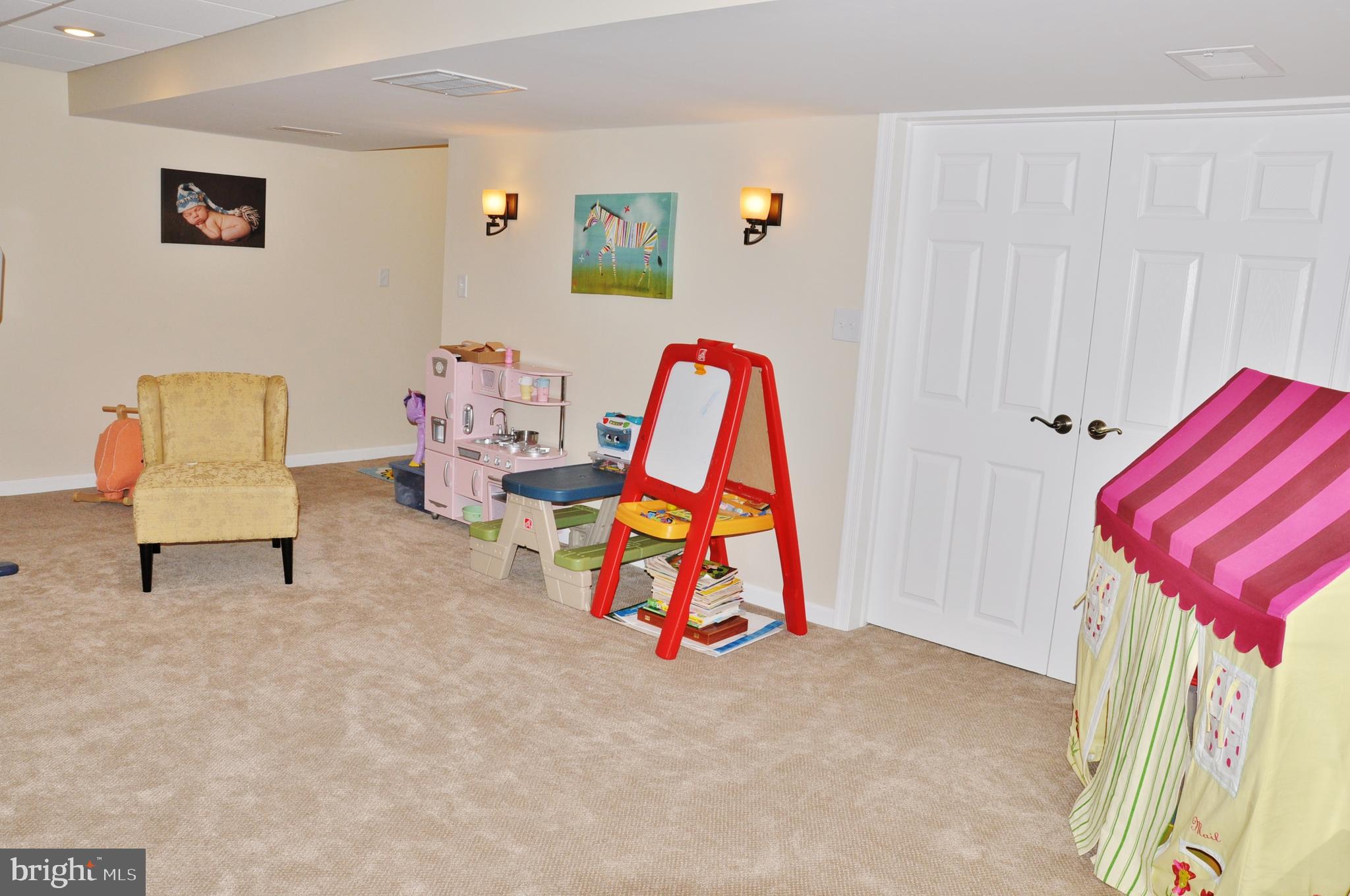 KOLLER POINTE - Residential