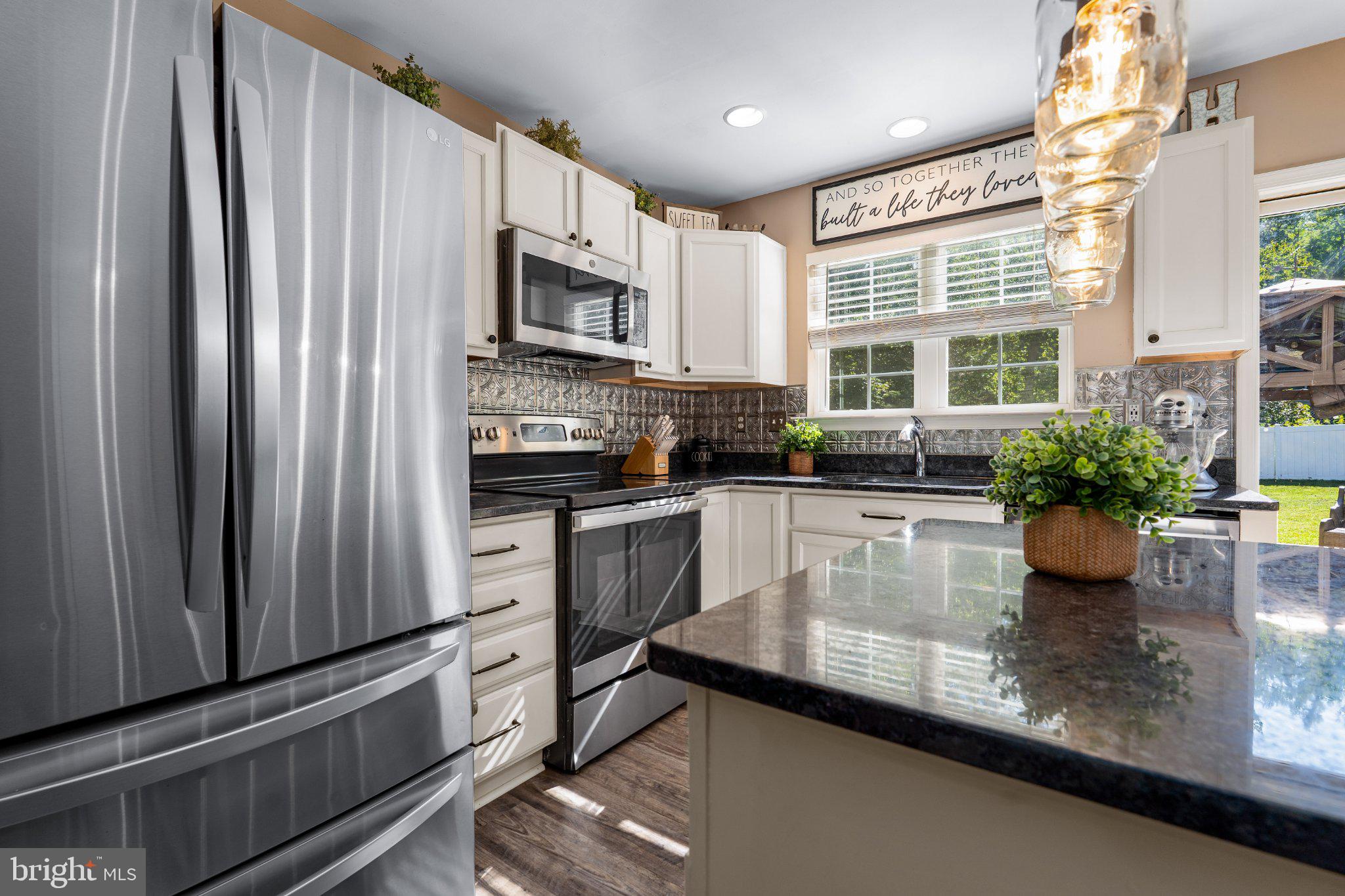 82 WOODSIDE DRIVE