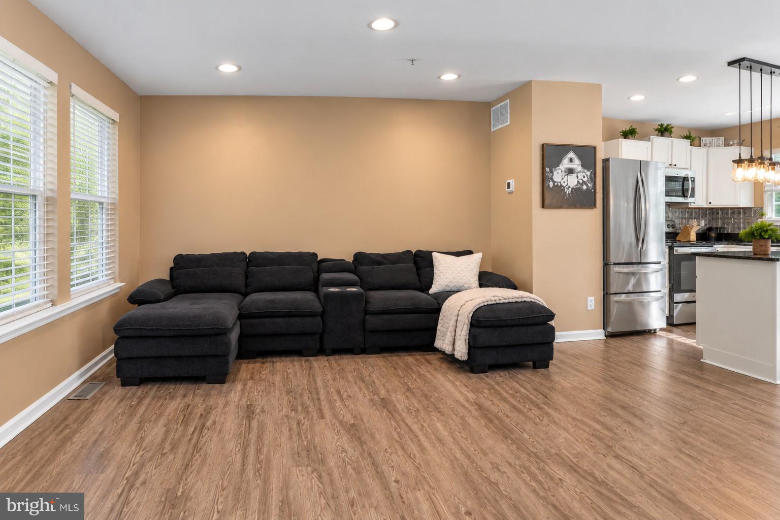 82 WOODSIDE DRIVE