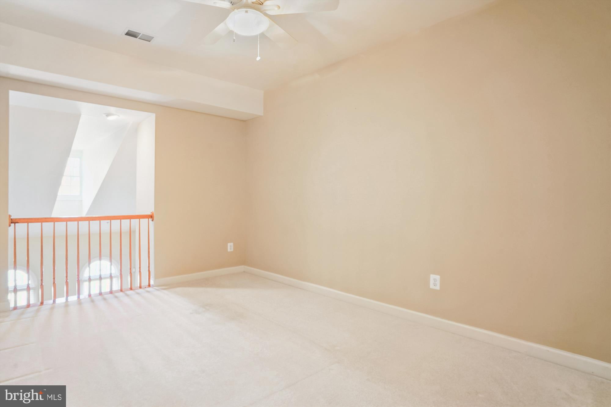 SOUTH RIVER COLONY - Residential