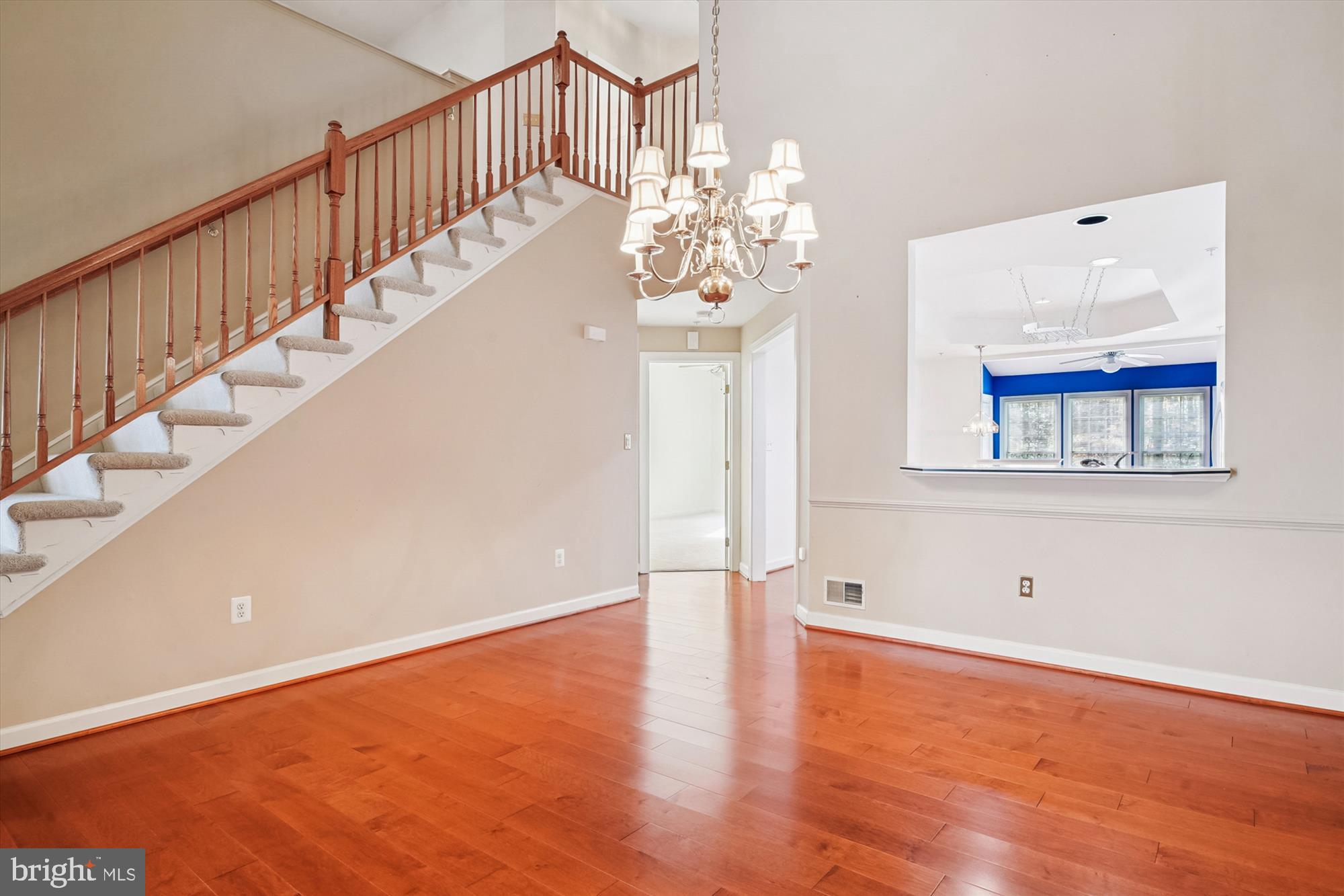 SOUTH RIVER COLONY - Residential