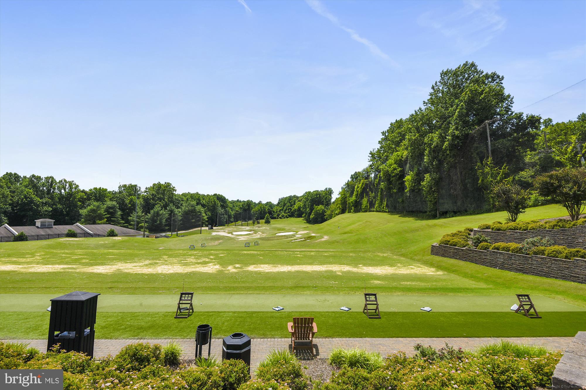 SOUTH RIVER COLONY - Residential