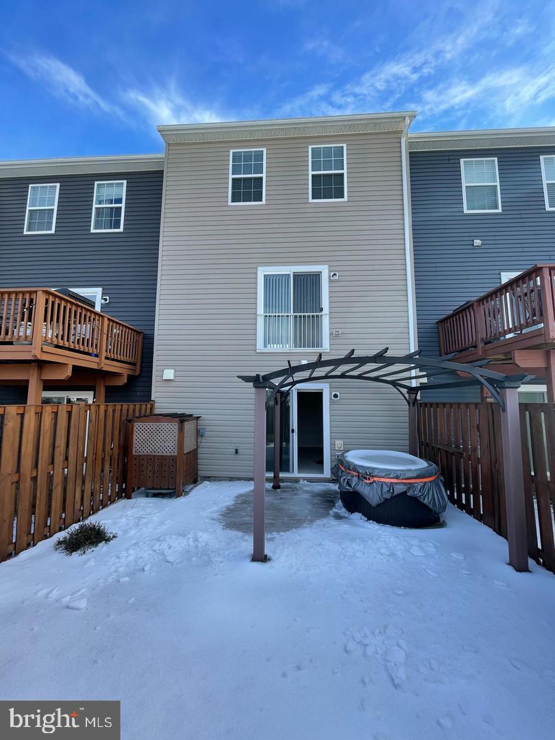 BERKELEY RIDGE - Residential Lease