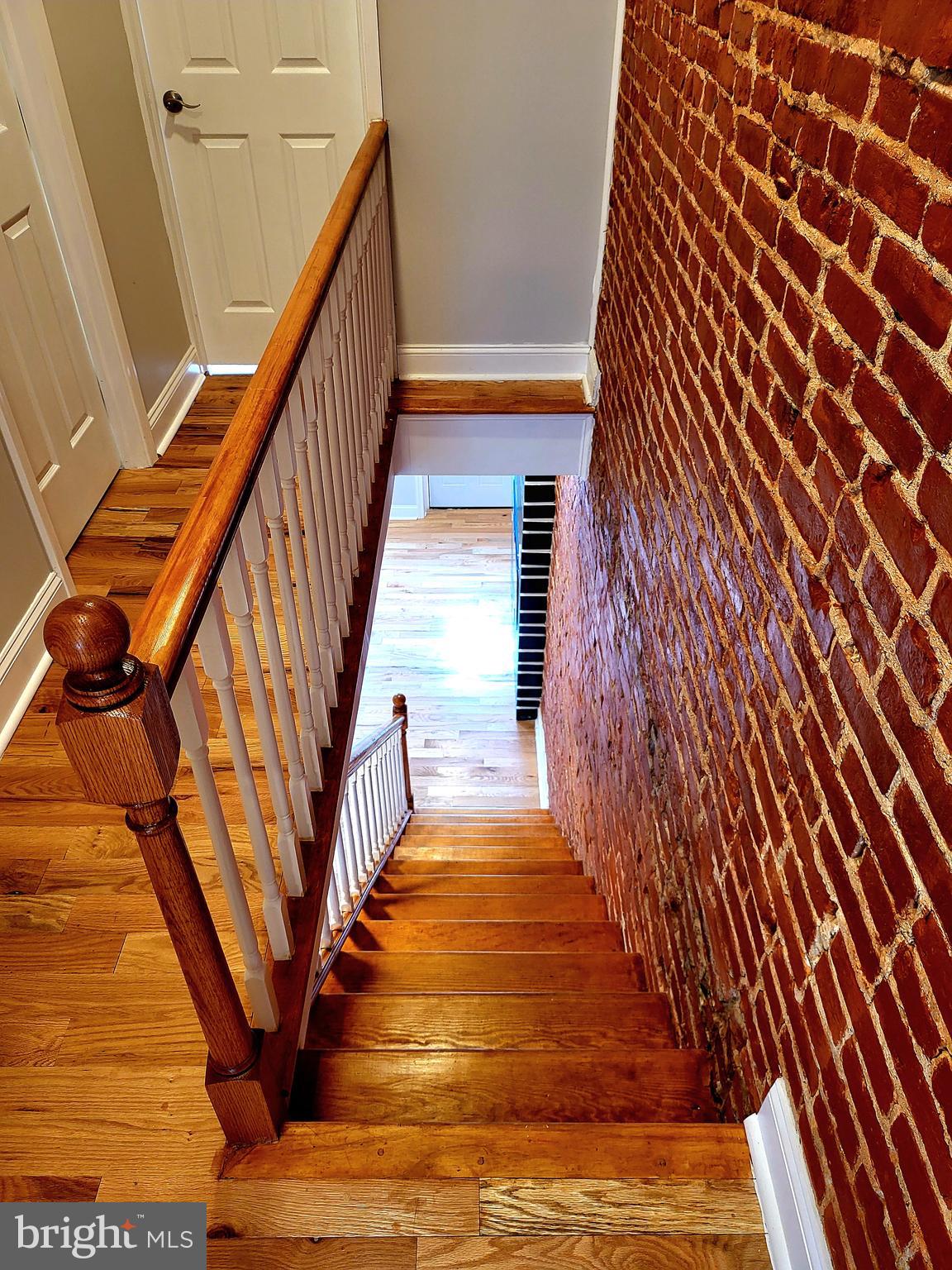 EAST KENSINGTON - Residential