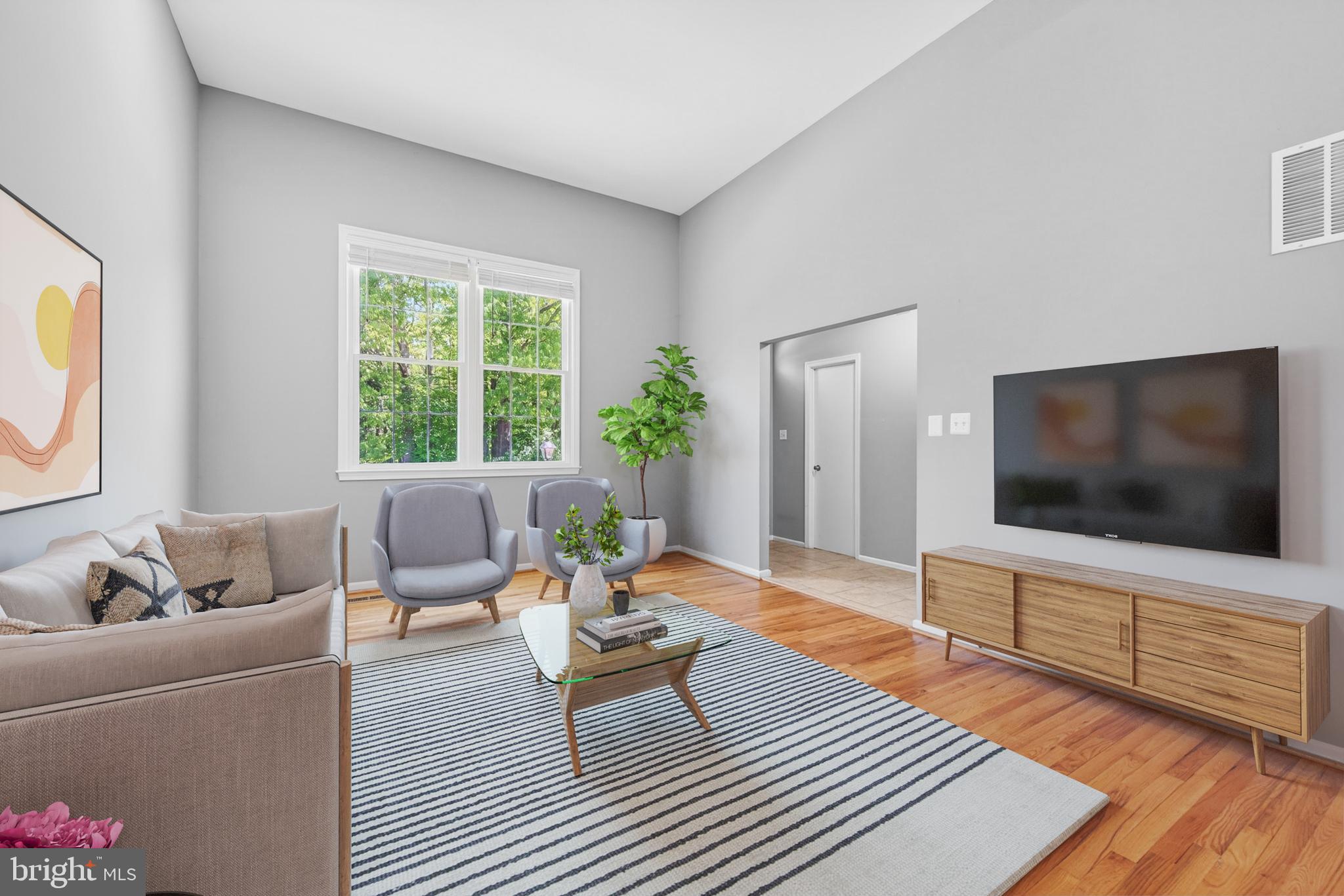 LAKE BRADDOCK - Residential