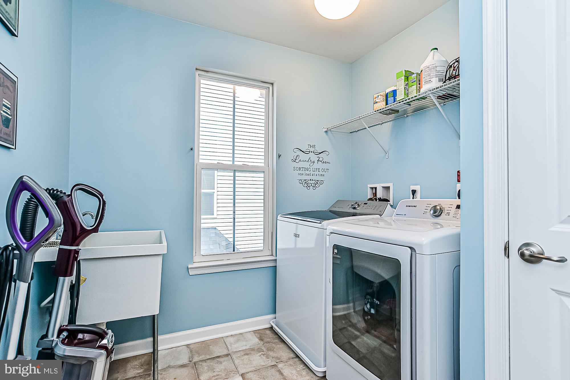 SEVEN HILLS - Residential