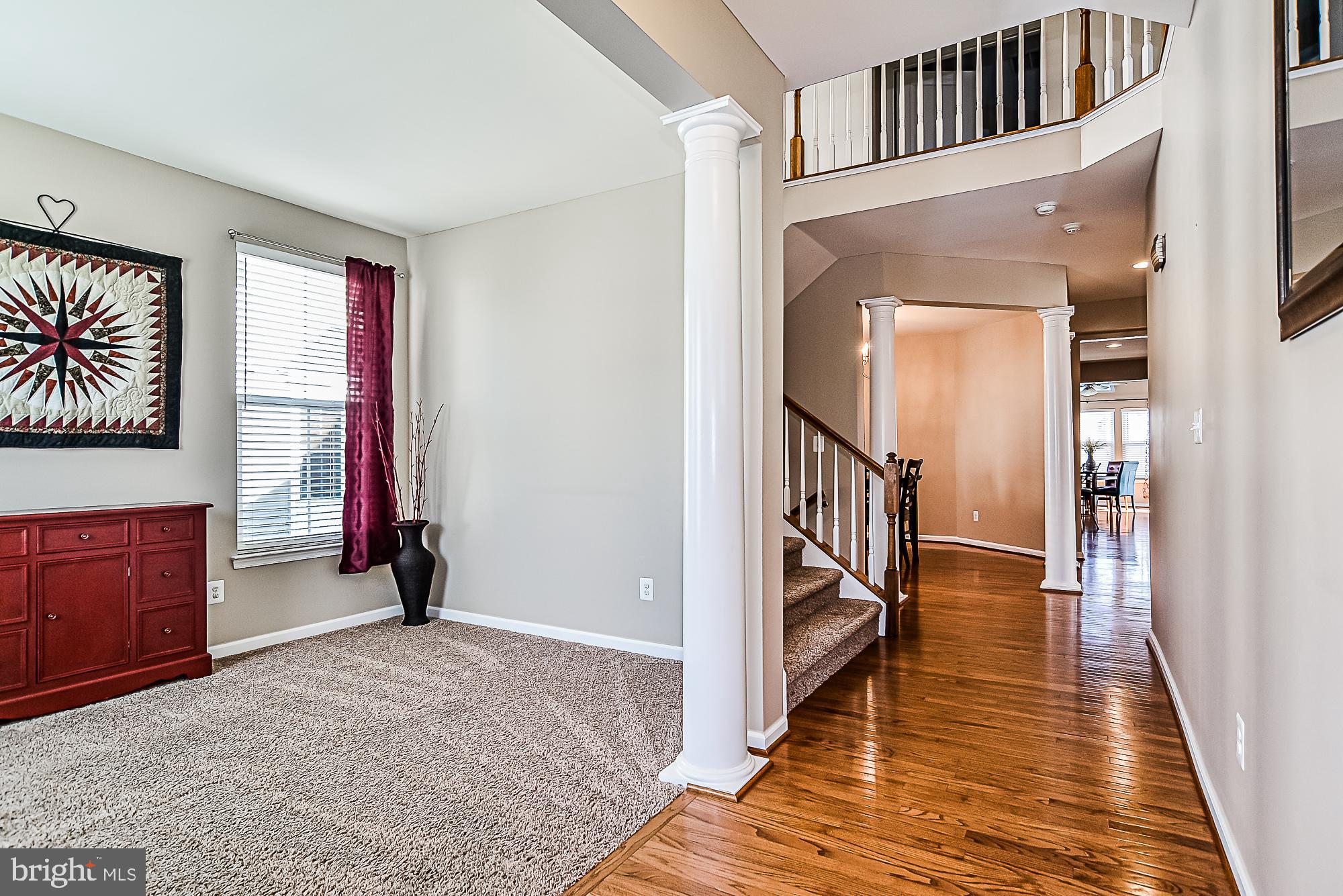 SEVEN HILLS - Residential