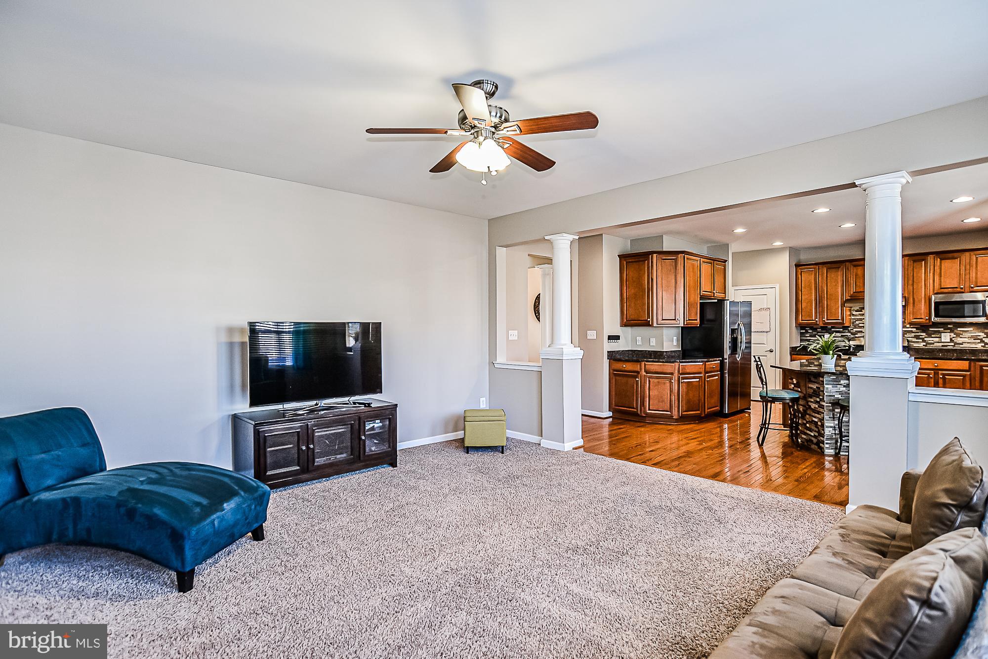 SEVEN HILLS - Residential